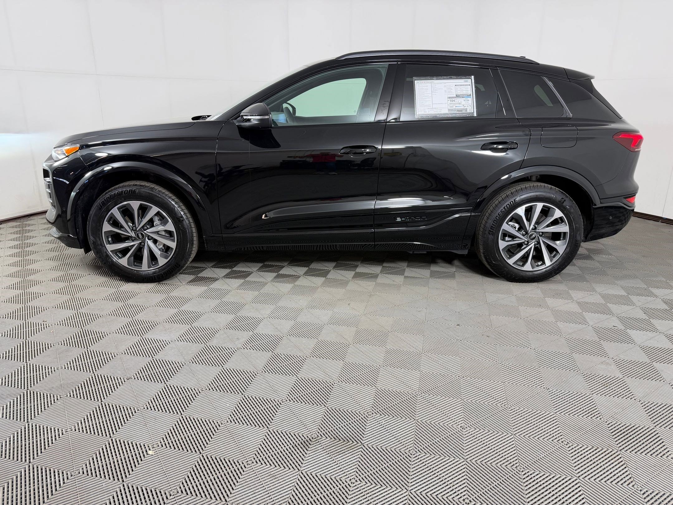 Q6 E-tron Premium SUV