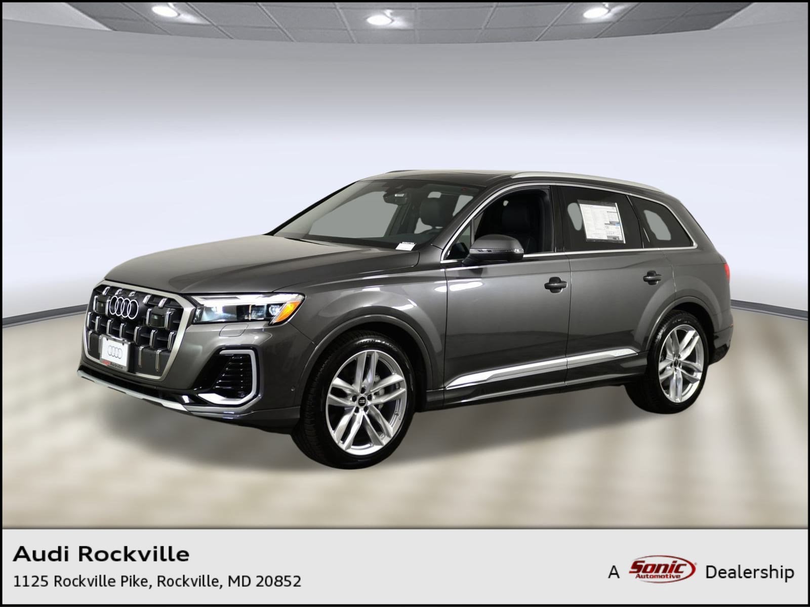 2025 Audi Q7 Premium Plus's photo