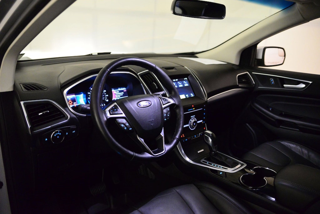 Used 2018 Ford Edge Titanium SUV
