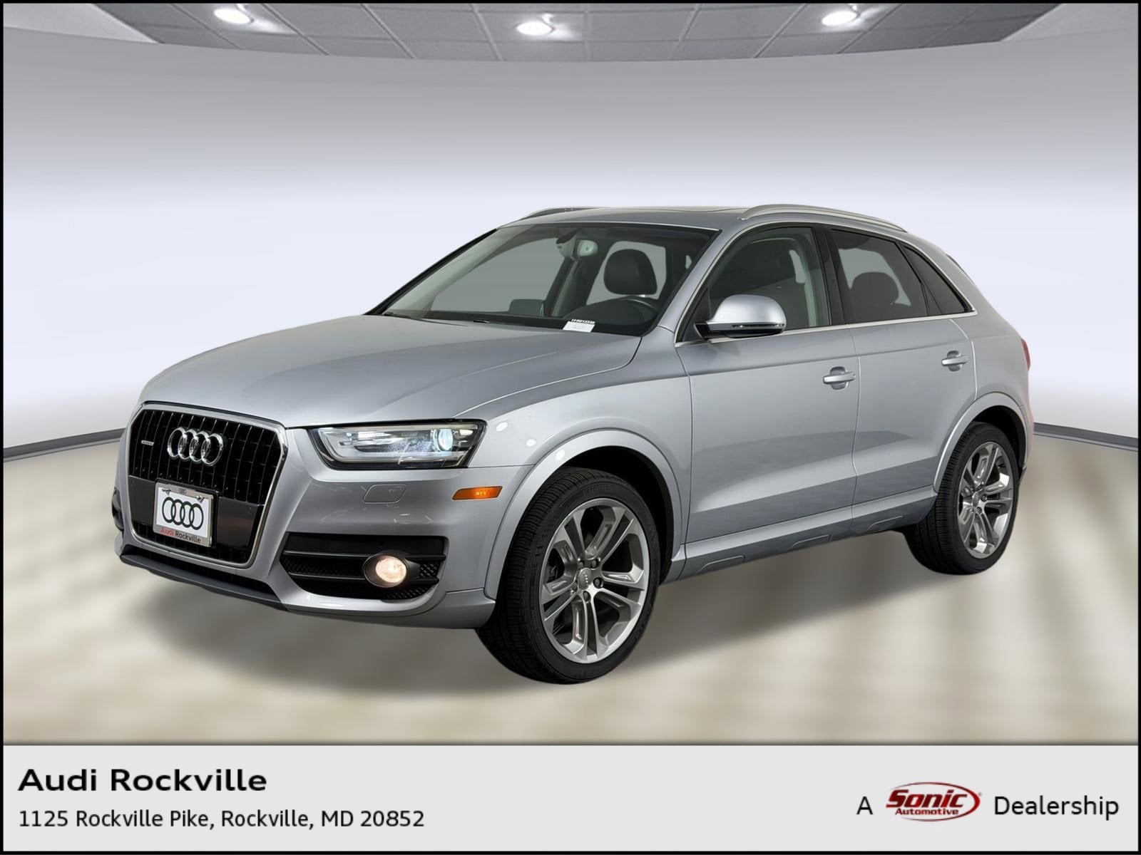2015 Audi Q3 2.0T quattro tiptronic Prestige's photo