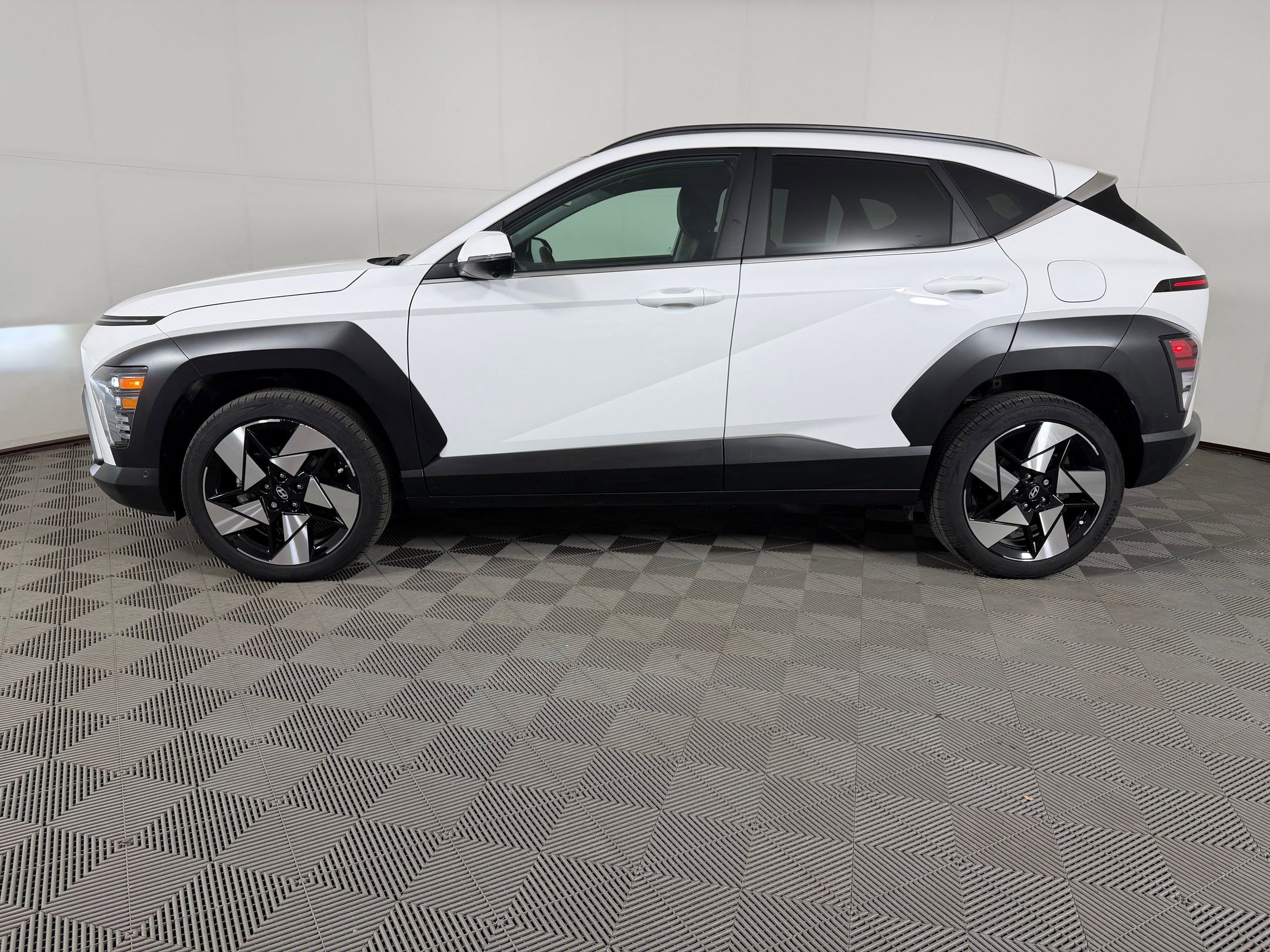 Kona Limited SUV