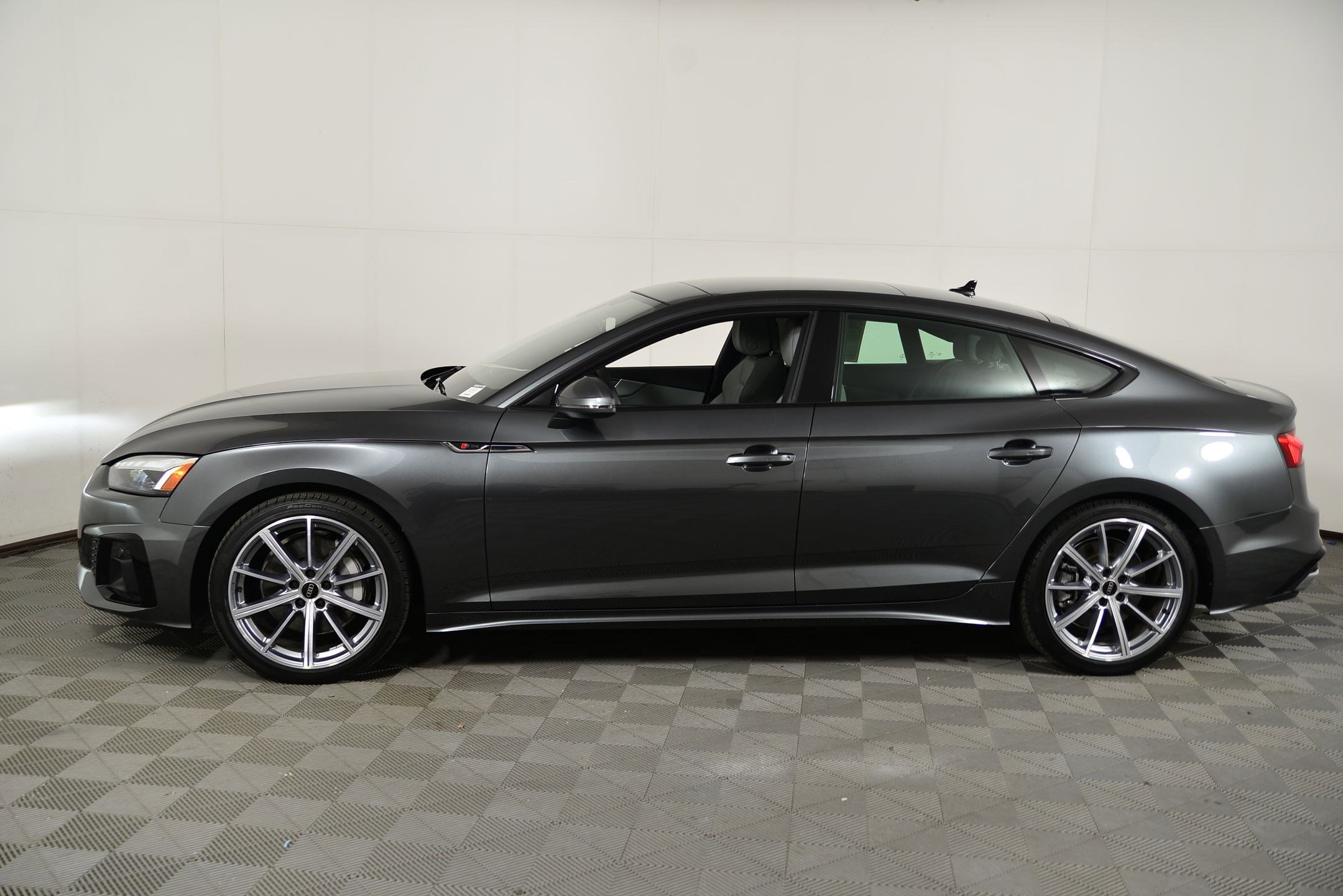 2025 Audi A5 S line Premium photo 2