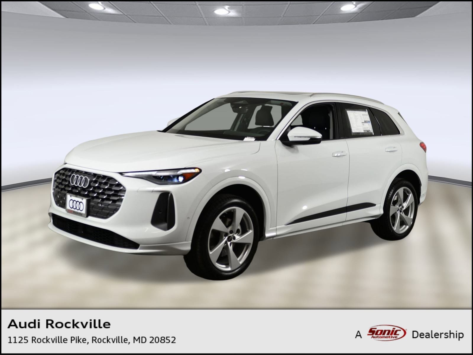 2025 Audi New Q5 Premium Plus's photo