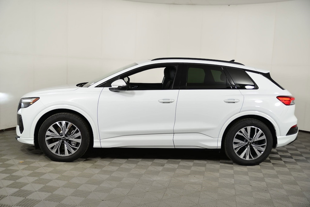 Used 2025 Audi Q4 e-tron Premium Plus SUV
