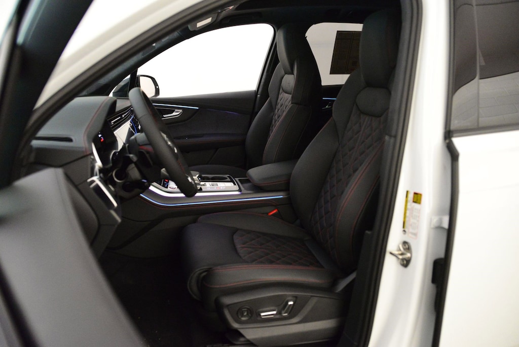 New 2026 Audi SQ7 Prestige SUV