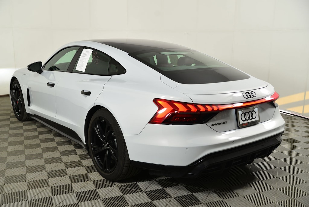 Used 2024 Audi e-tron GT Premium Plus Sedan