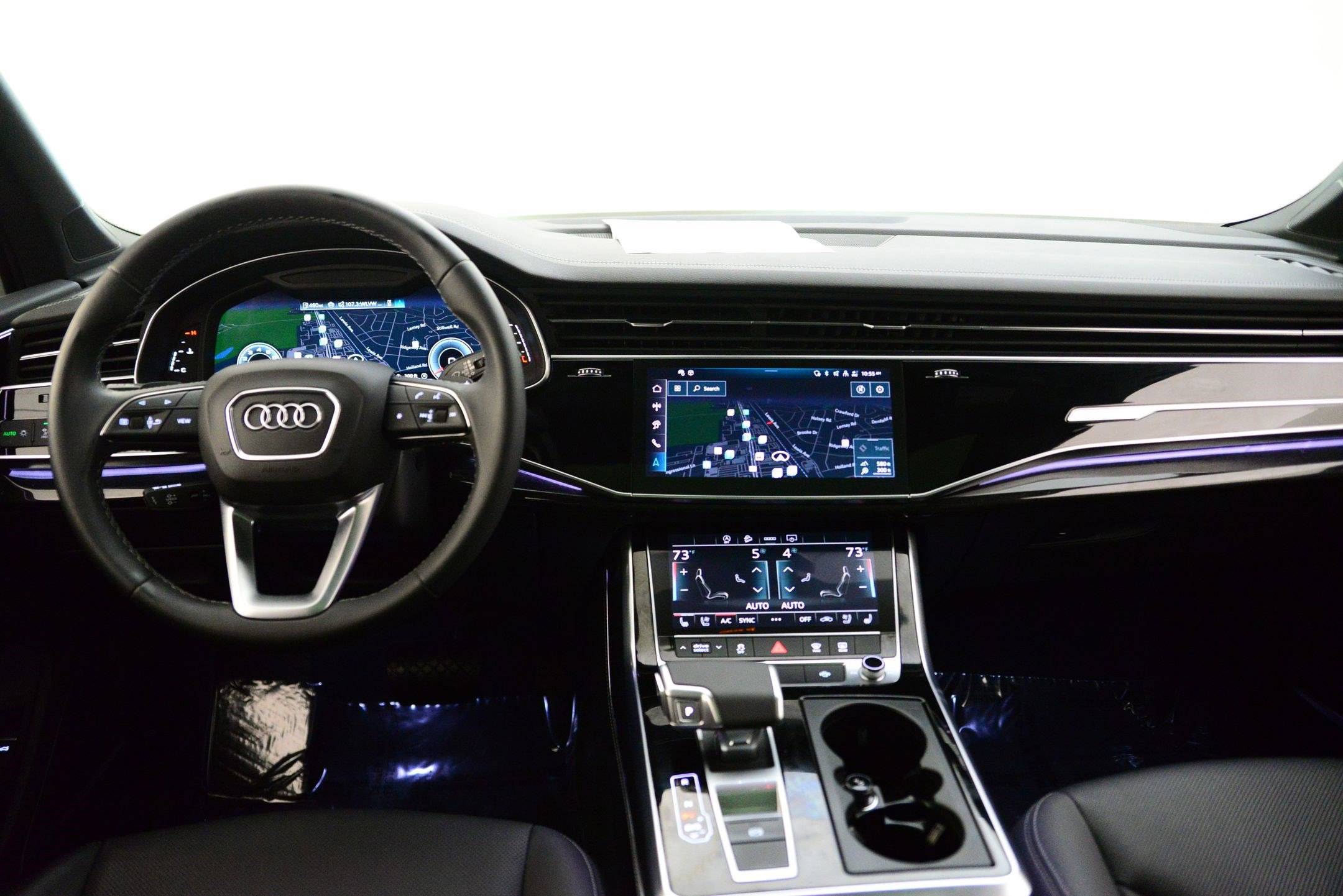 2025 Audi Q7 Premium Plus photo 3