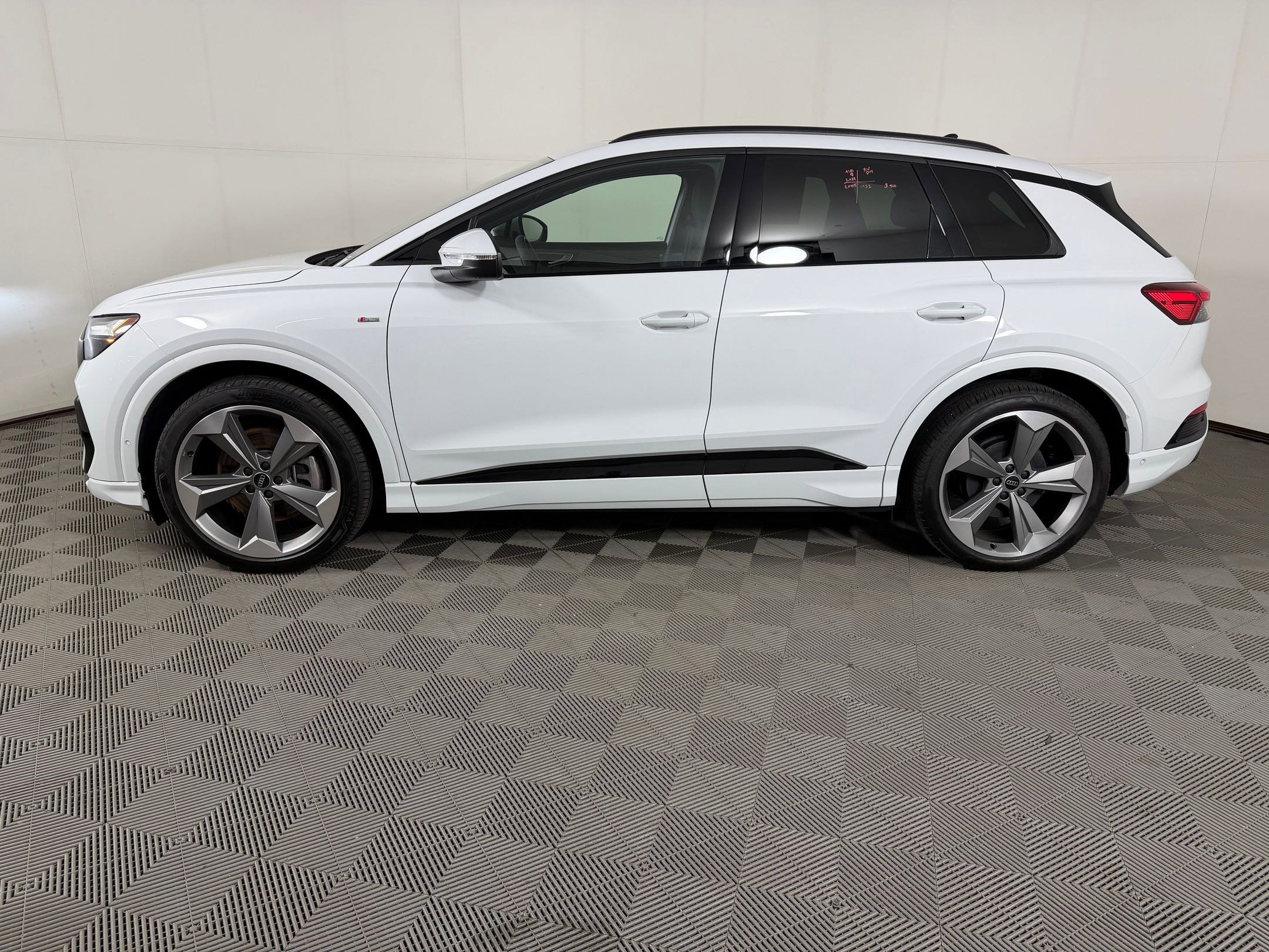 Used 2026 Audi Q4 e-tron Premium Plus with VIN WA1LUBFZ7TP002952 for sale in Rockville, MD
