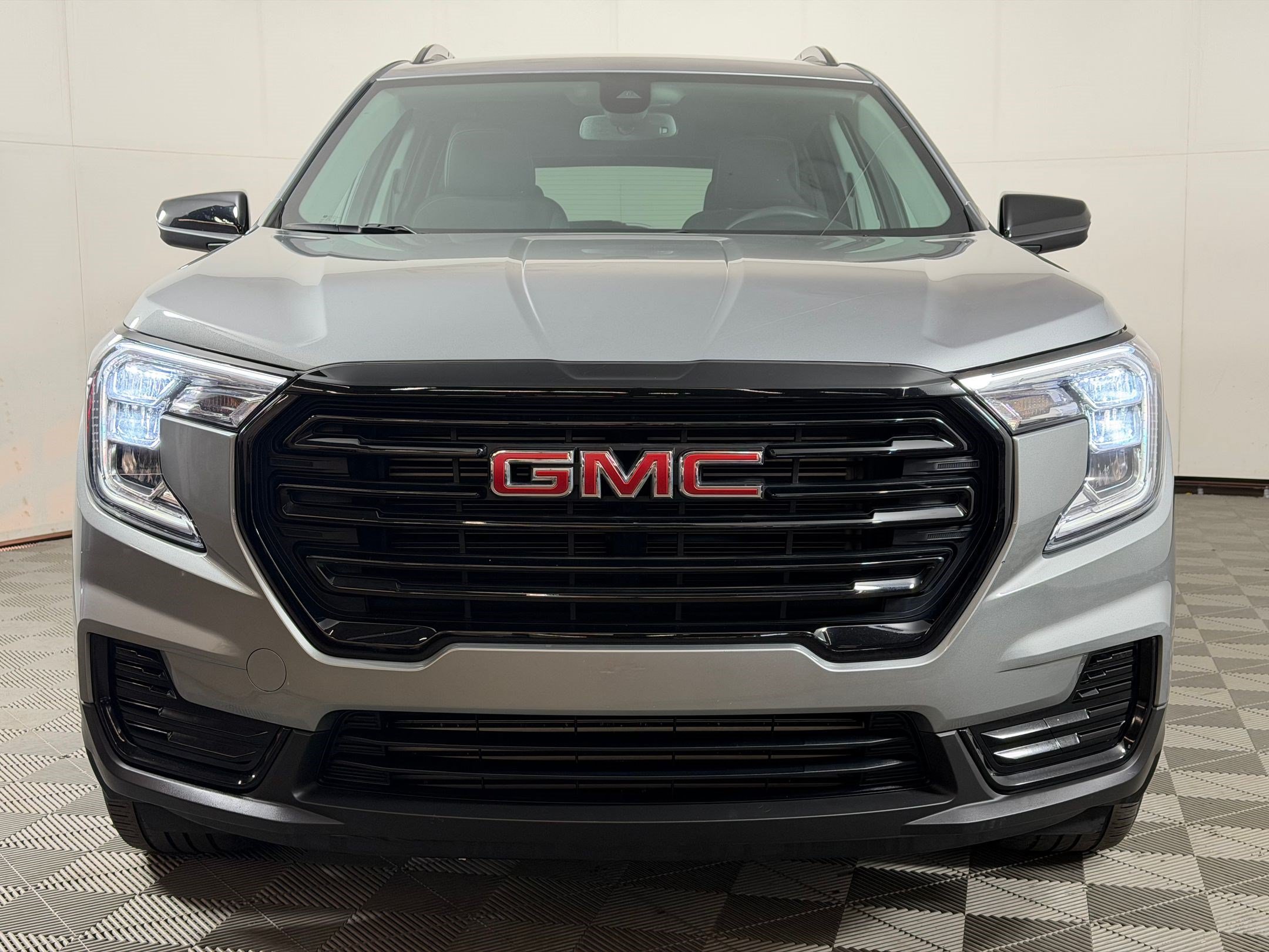 2023 GMC Terrain SLE SUV