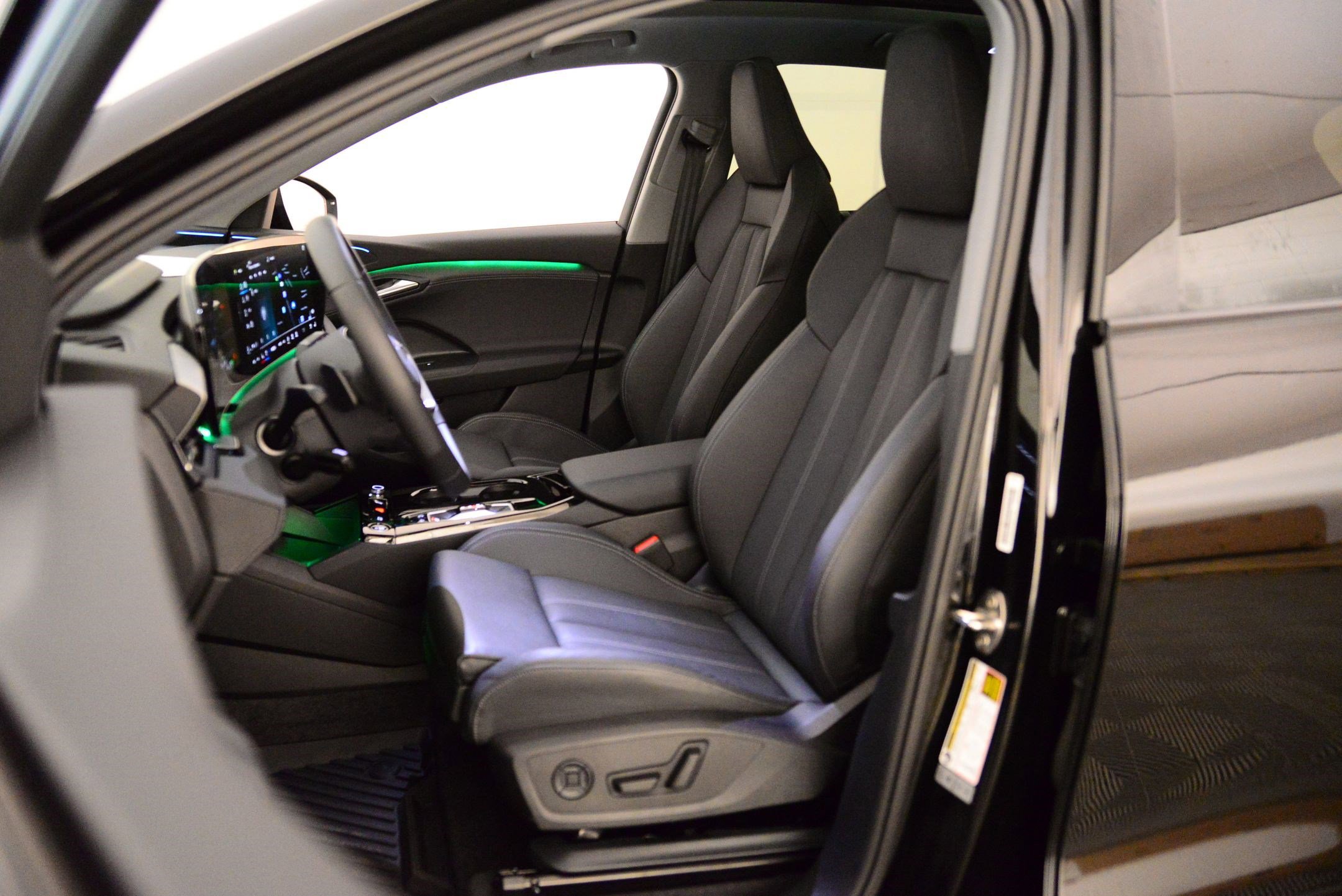 2025 Audi Q6 E-tron Premium Plus photo 3