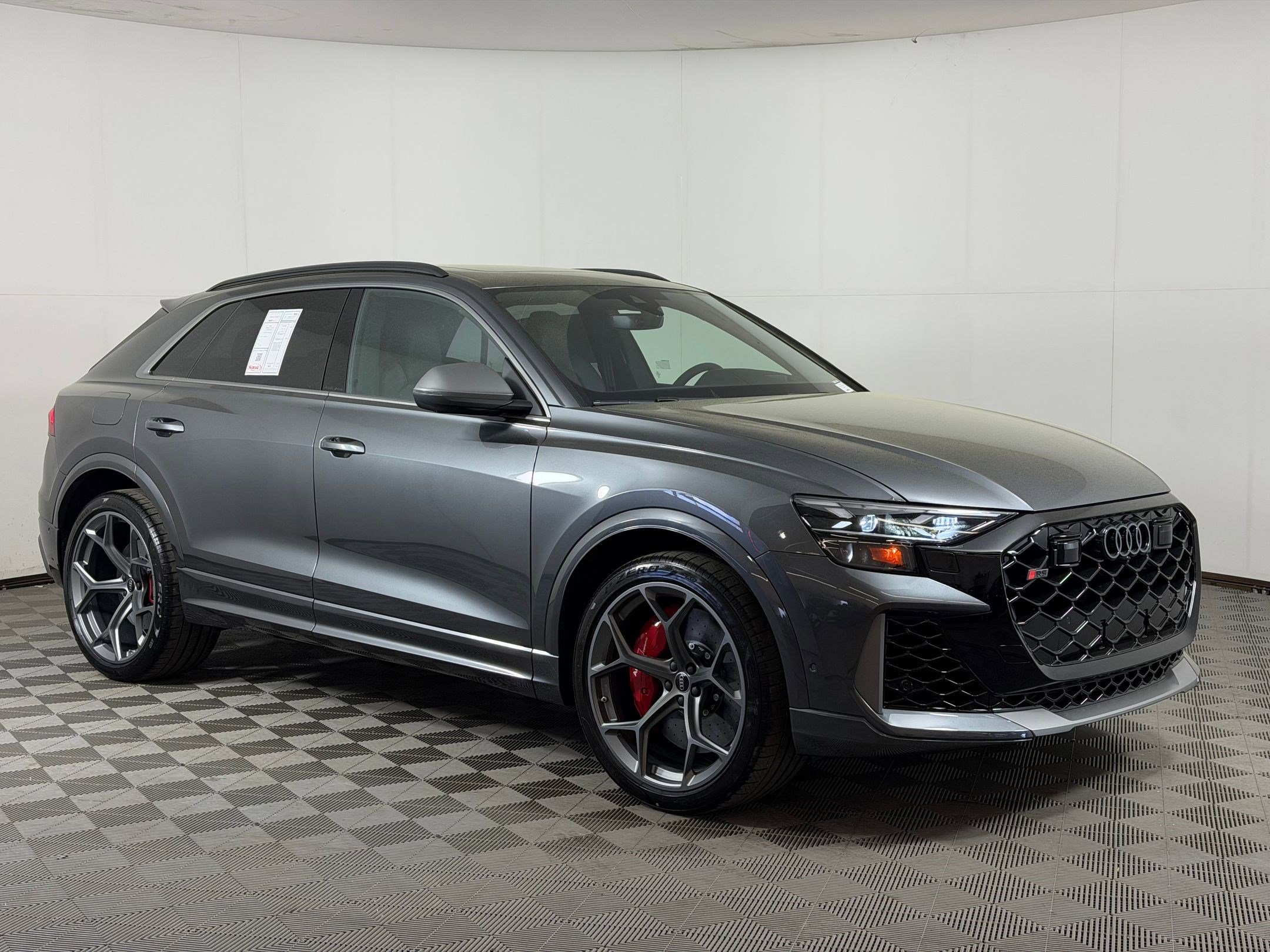 RS Q8 Performance SUV
