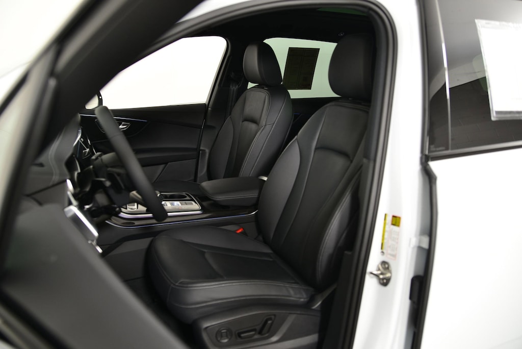 New 2026 Audi Q7 Premium SUV