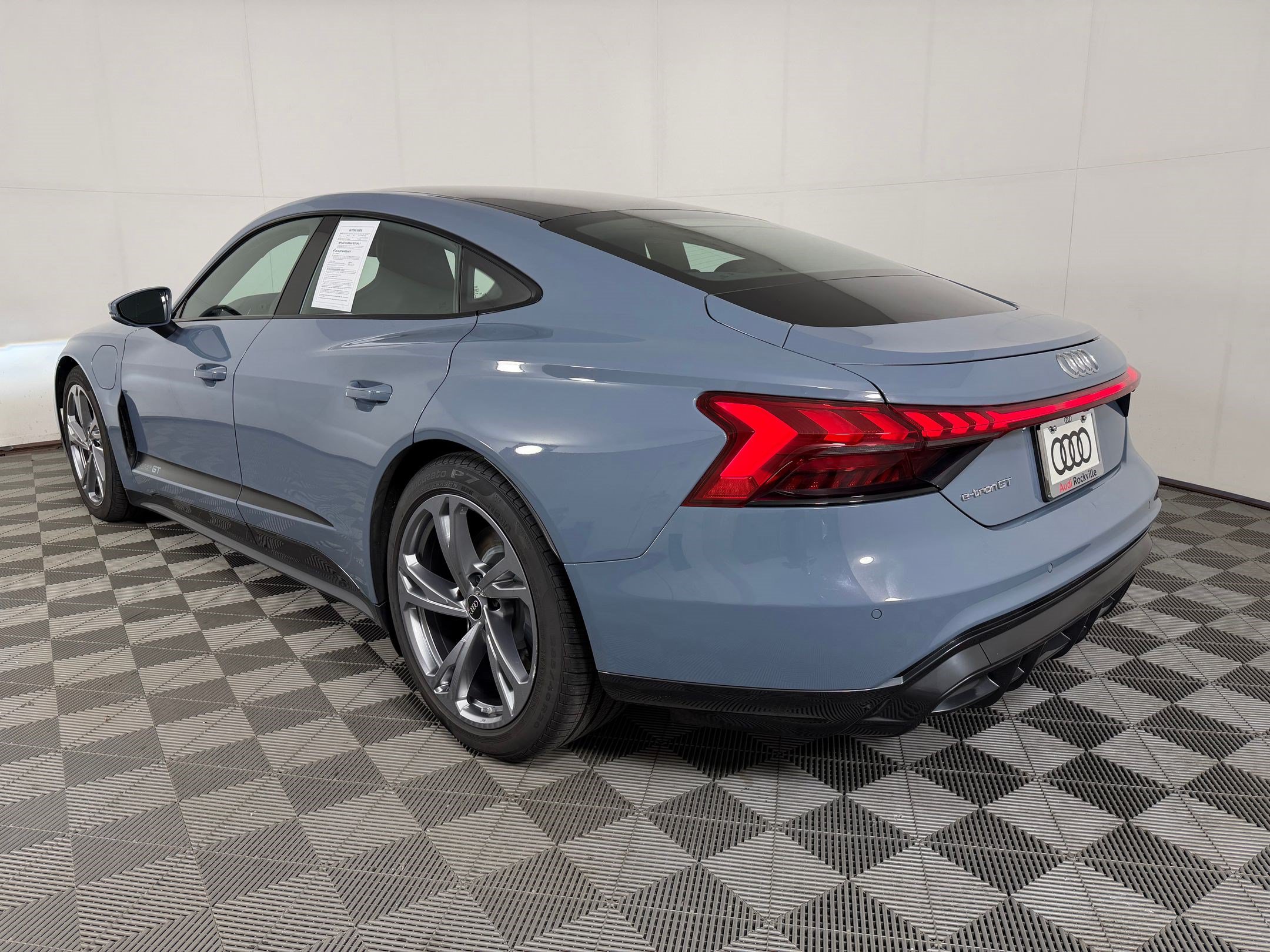 E-tron GT Premium Plus Sedan