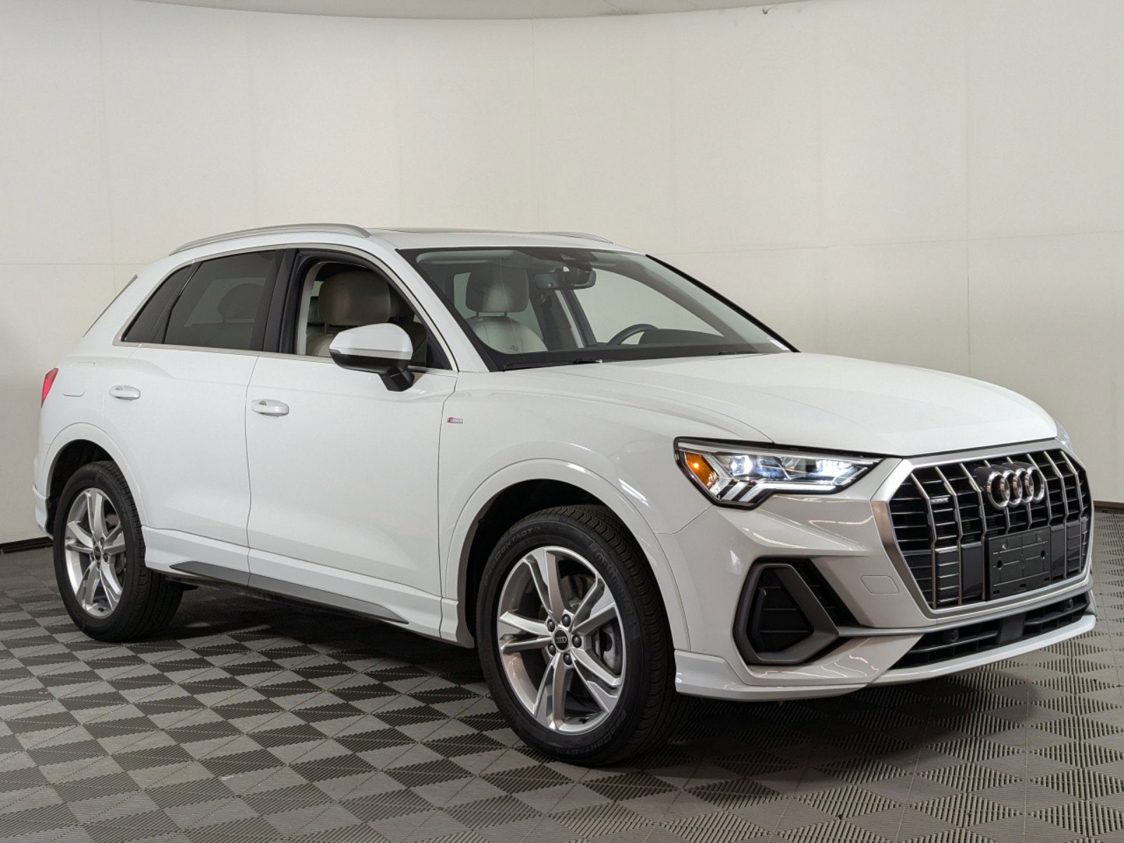 Used 2024 Audi Q3 S Line Premium with VIN WA1DECF33R1043092 for sale in Rockville, MD