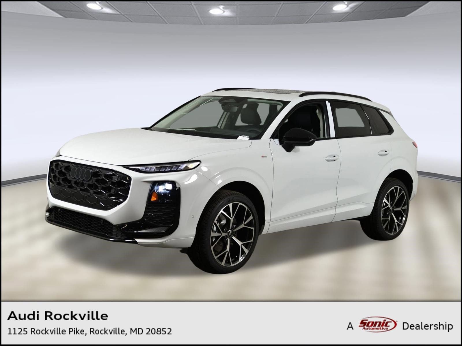 2026 Audi Q3 S line quattro's photo