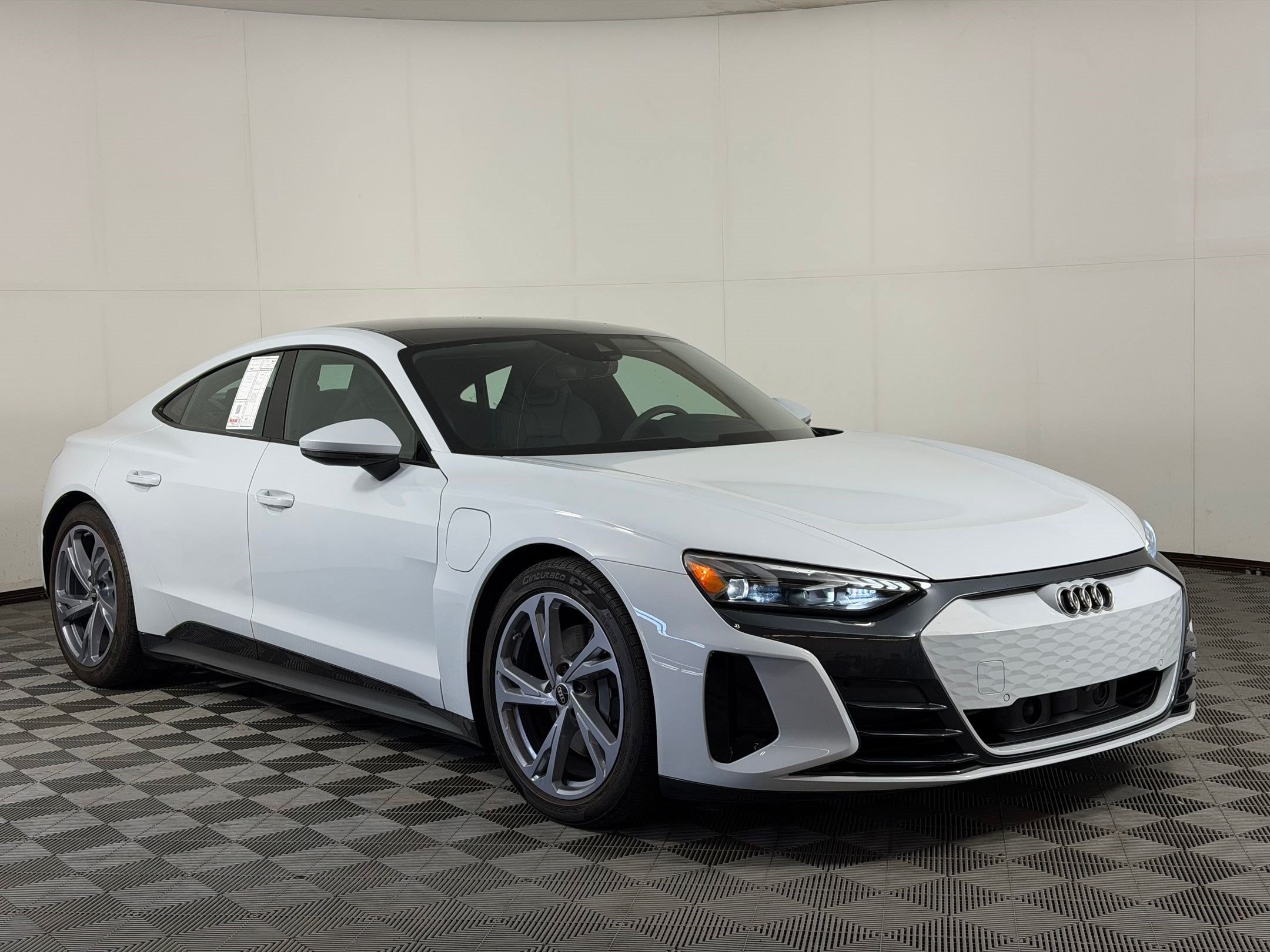 2023 Audi E-tron GT Premium Plus Sedan