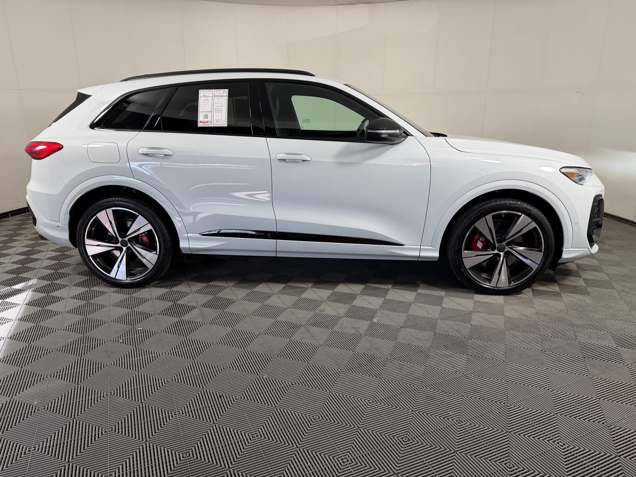 2026 Audi SQ5 Premium Plus SUV