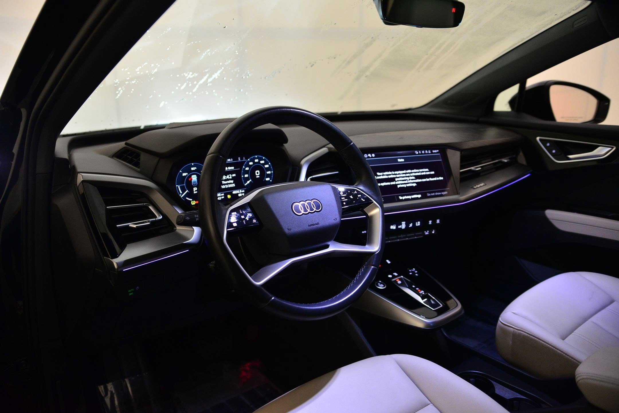 2023 Audi Q4 40 E-tron Premium Plus photo 2