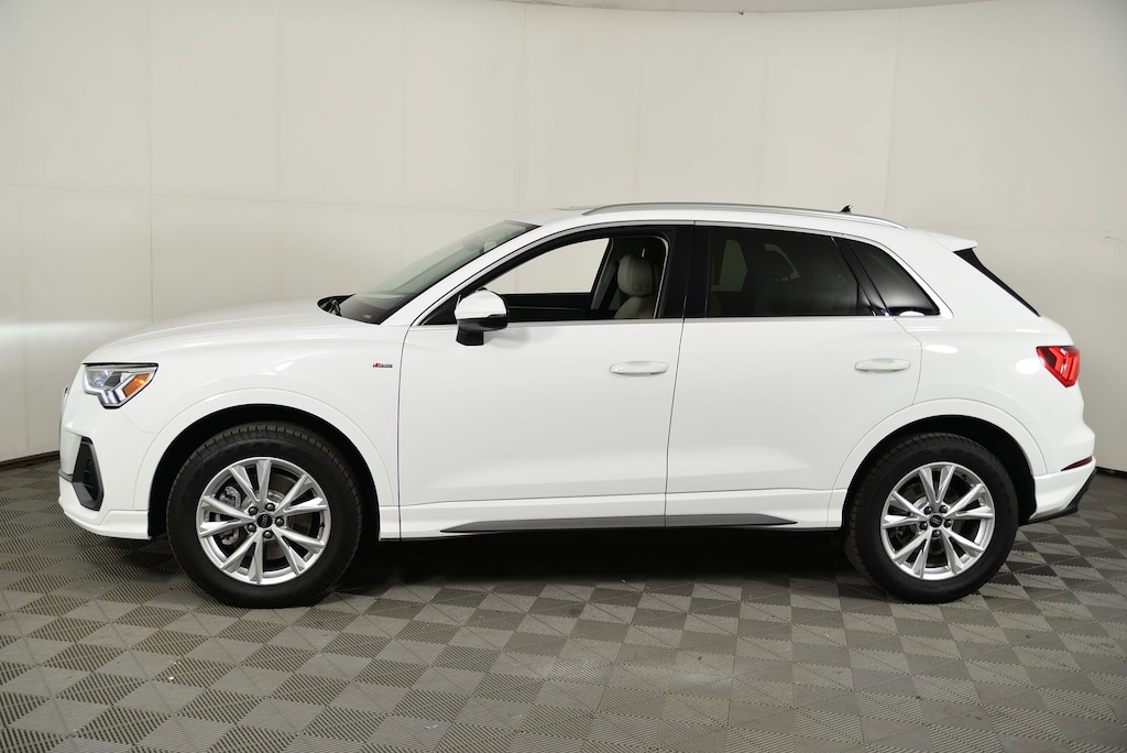 Certified 2025 Audi Q3 S line Premium SUV