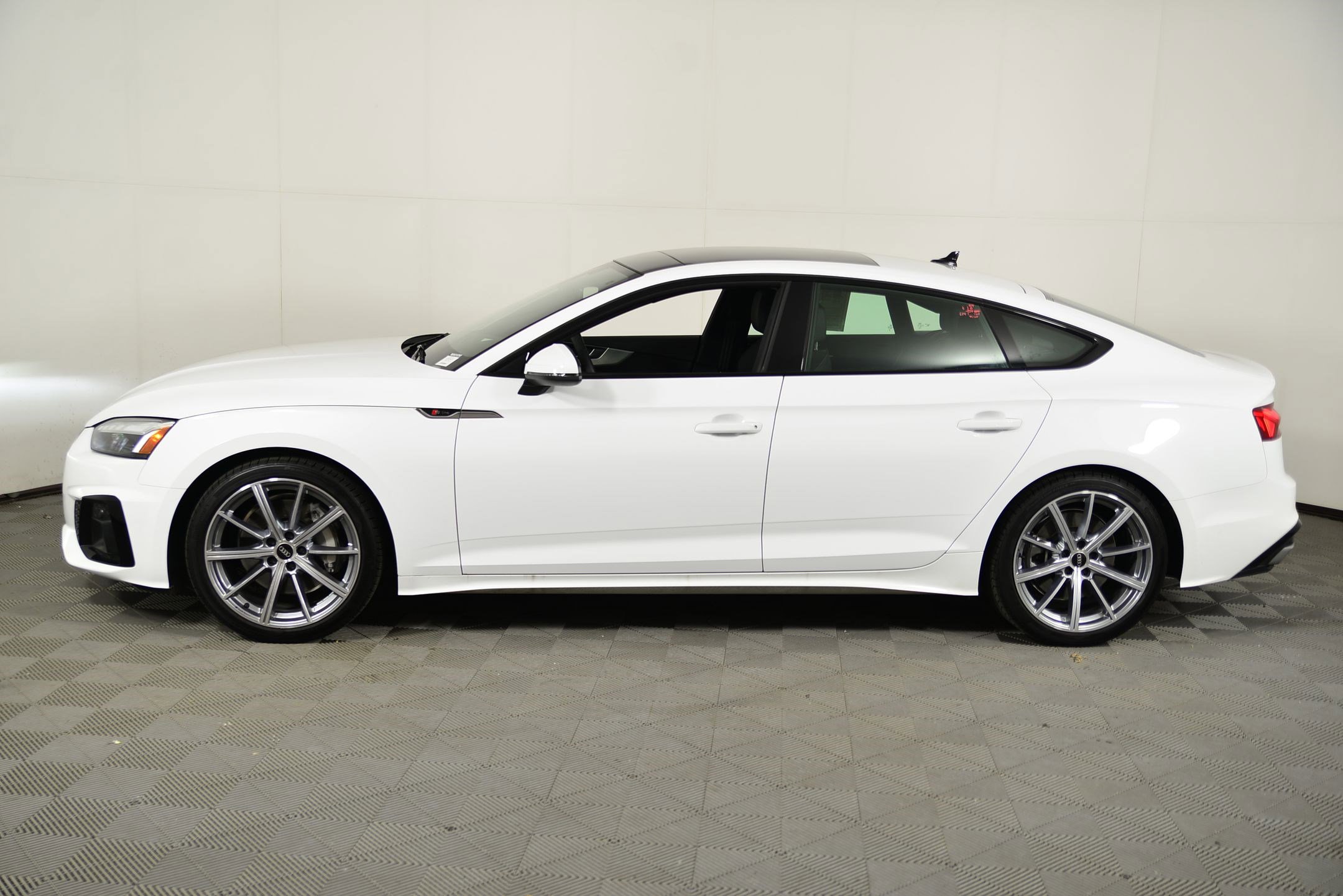 2025 Audi A5 S line Quattro Premium photo 2