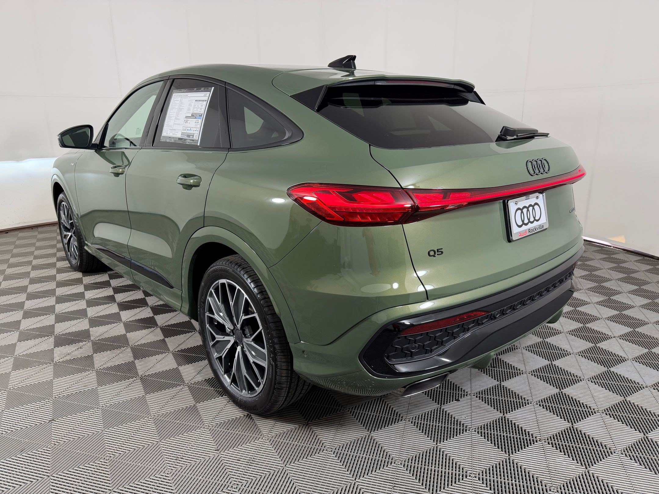 2026 Audi Q5 Sportback Prestige SUV
