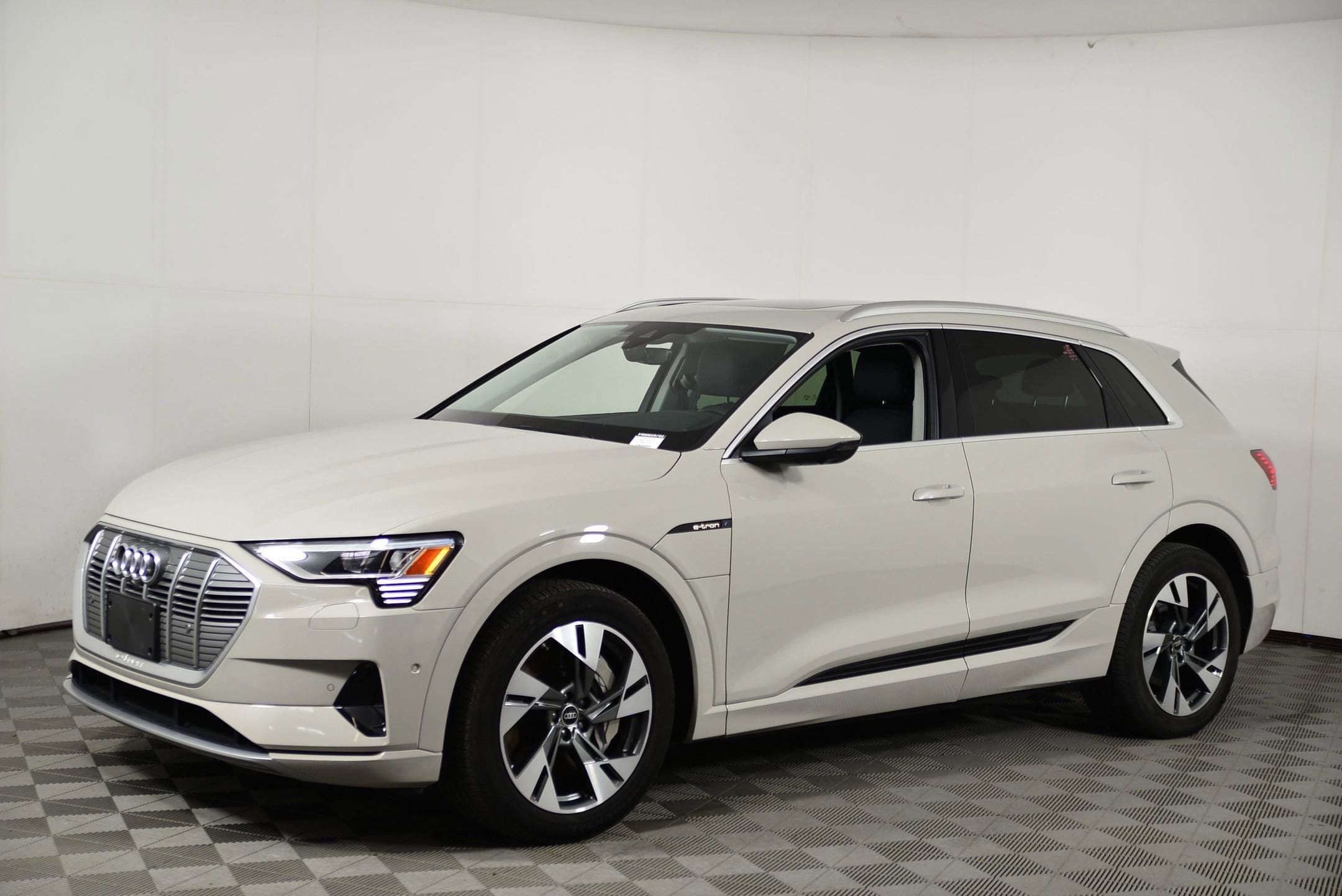 Certified 2022 Audi e-tron Premium Plus with VIN WA1LAAGE8NB024702 for sale in Rockville, MD