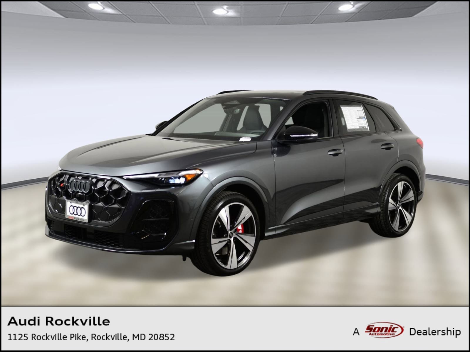 2025 Audi New SQ5 Premium Plus's photo