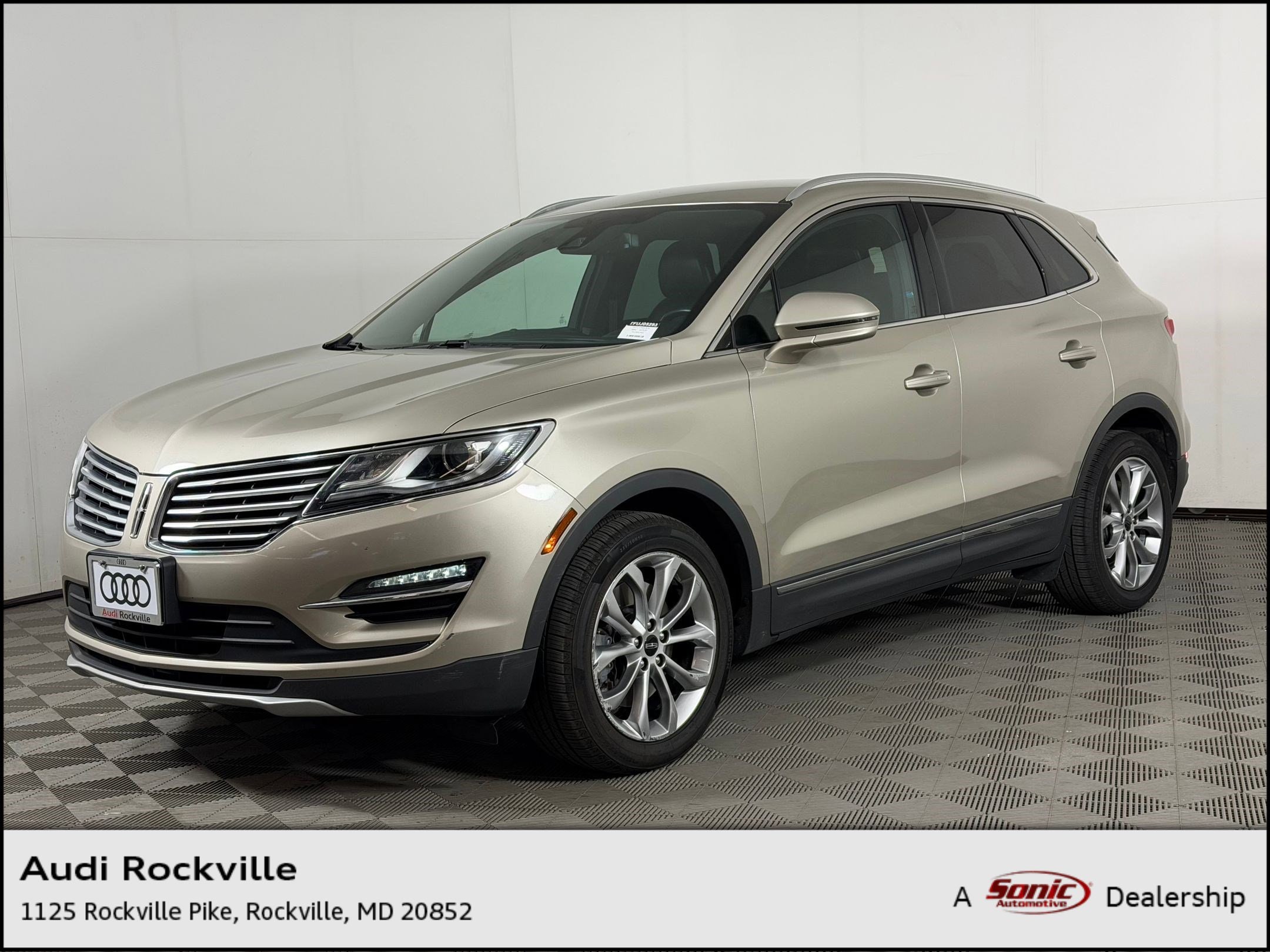 2015 Lincoln MKC Base