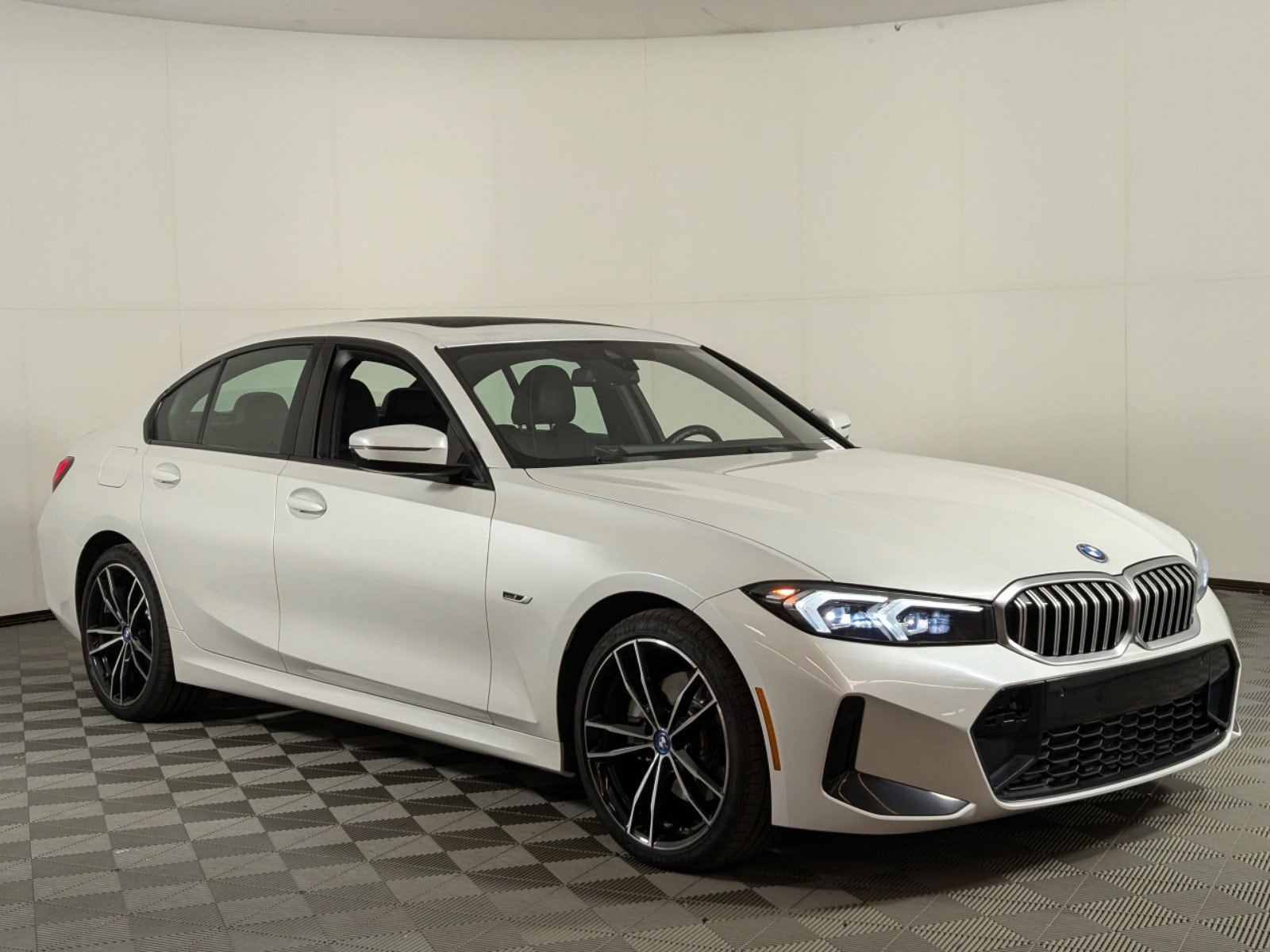 Used 2023 BMW 3 Series 330e with VIN 3MW39FF00P8D13110 for sale in Rockville, MD