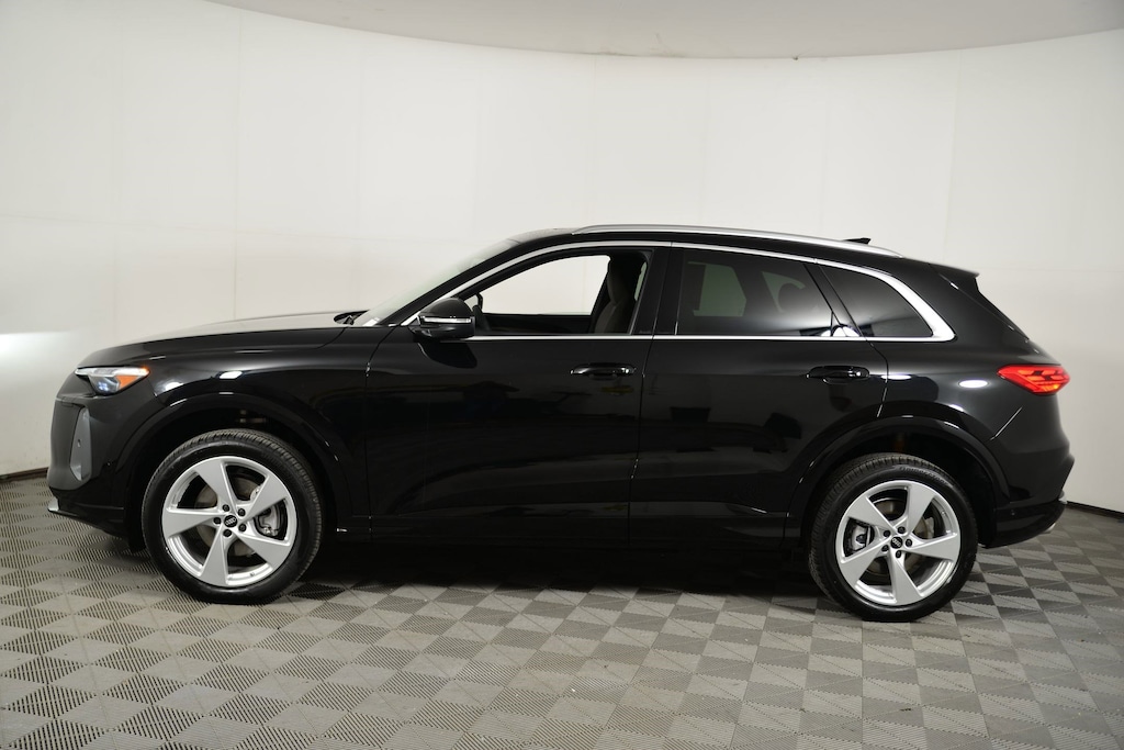 New 2025 Audi Q5 Premium Plus SUV