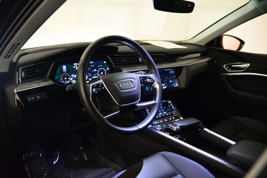 Used 2024 Audi Q8 e-tron Premium SUV