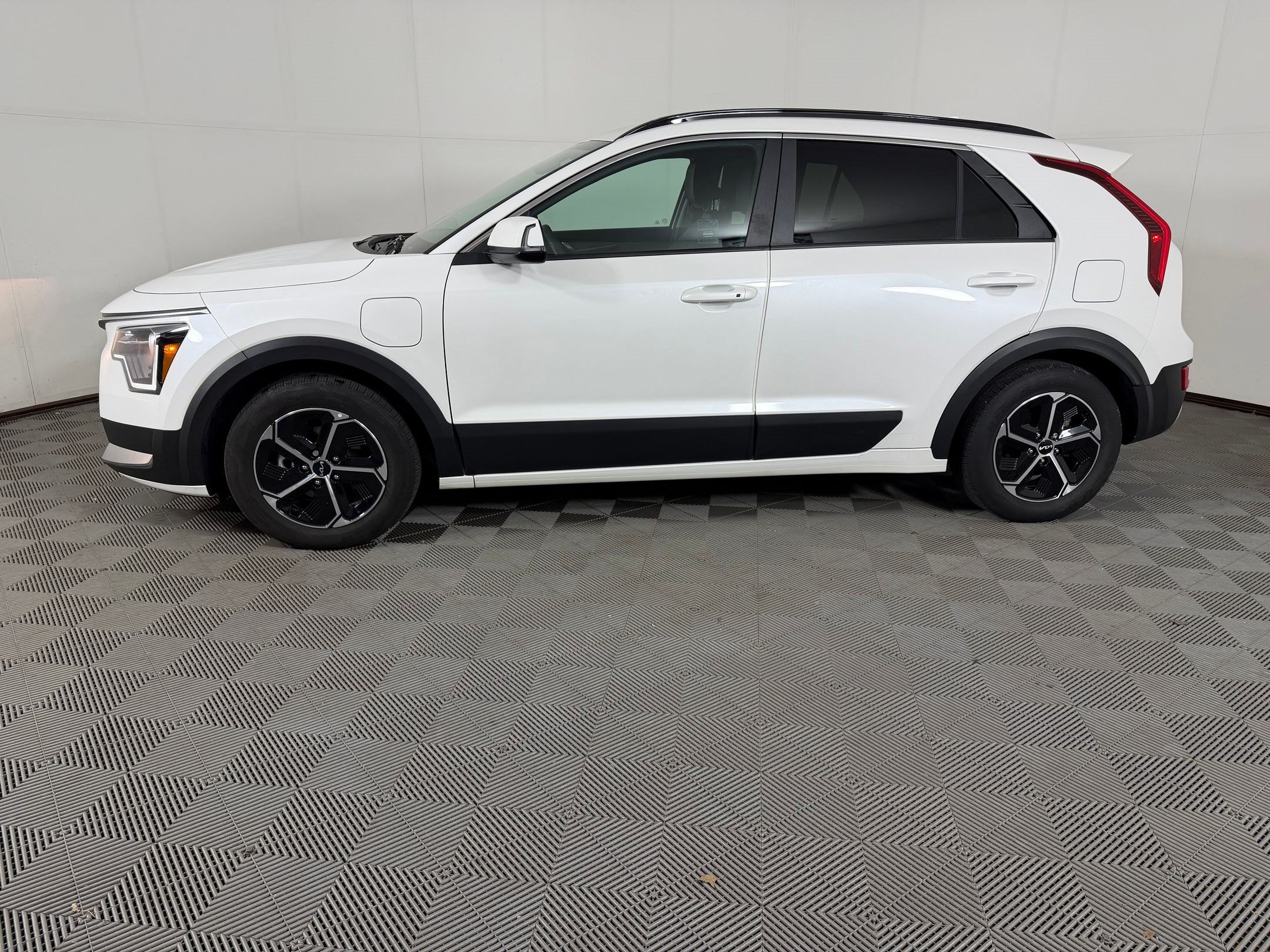 Niro Plug-In Hybrid EX SUV