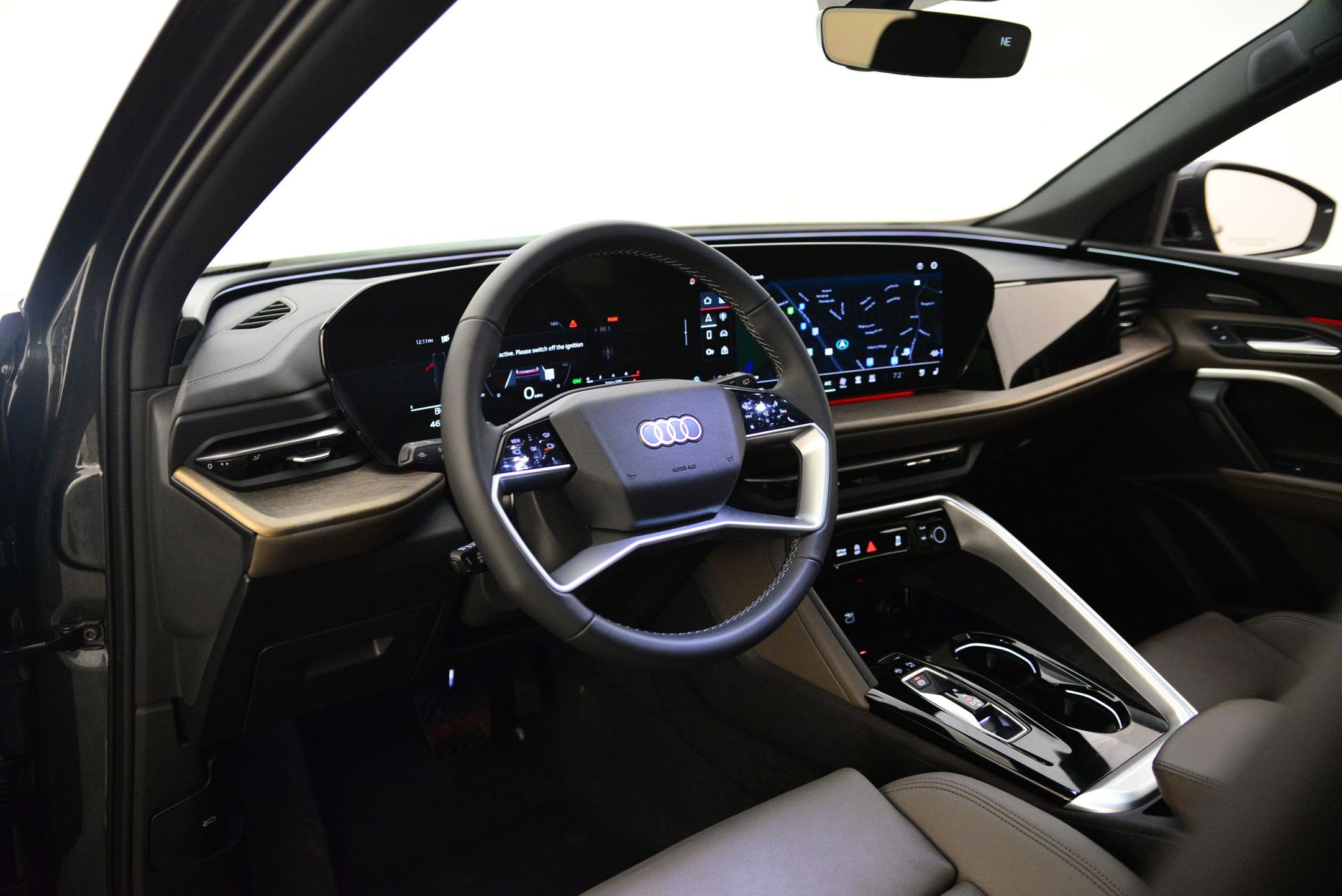 2025 Audi Q5 Premium Plus photo 3