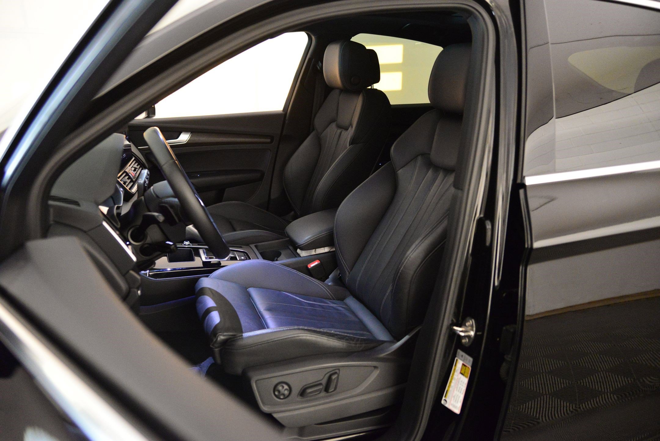 2023 Audi Q5 Sportback S line Premium photo 4