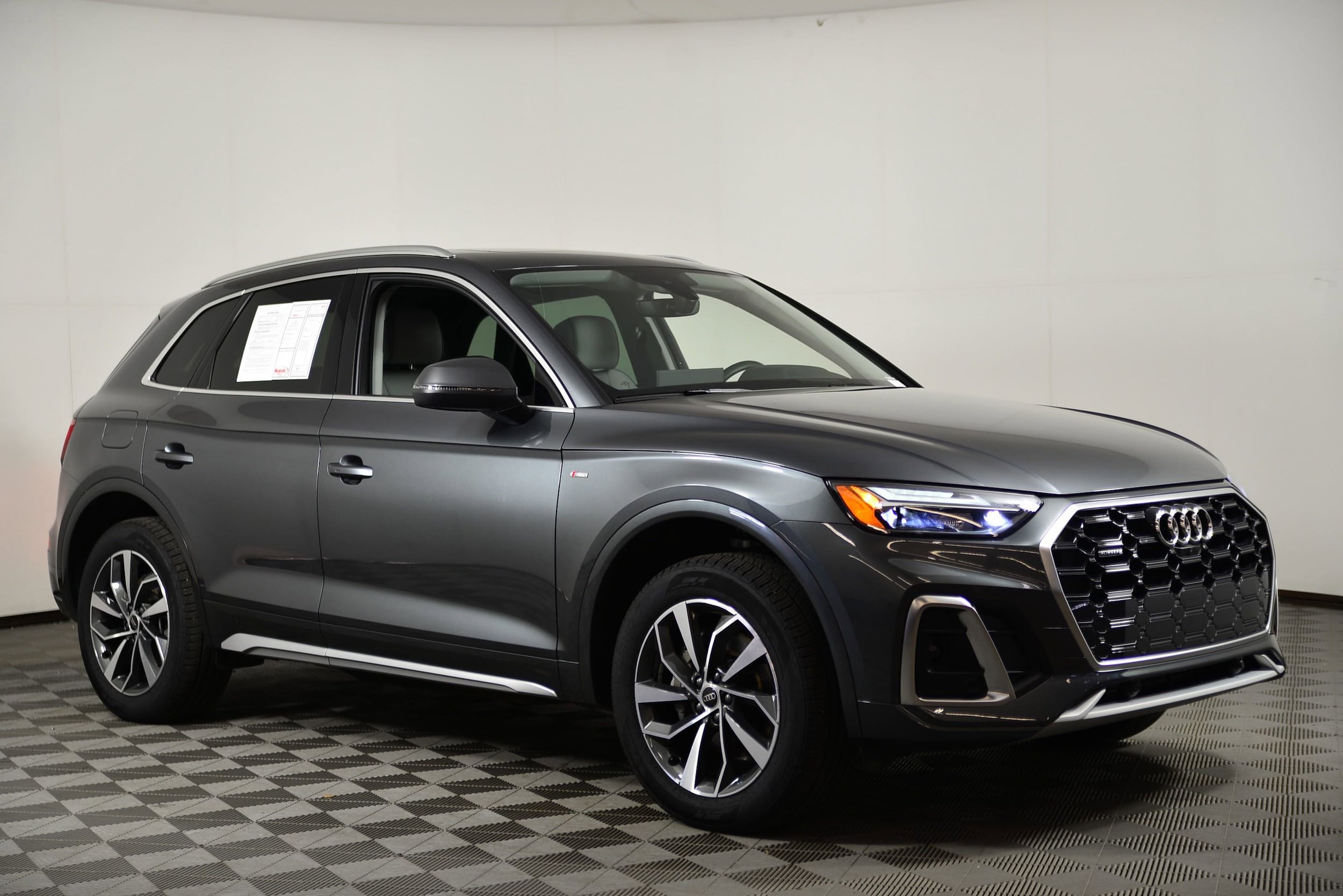 Used 2025 Audi Q5 Premium Plus with VIN WA1EAAFY1S2027604 for sale in Rockville, MD