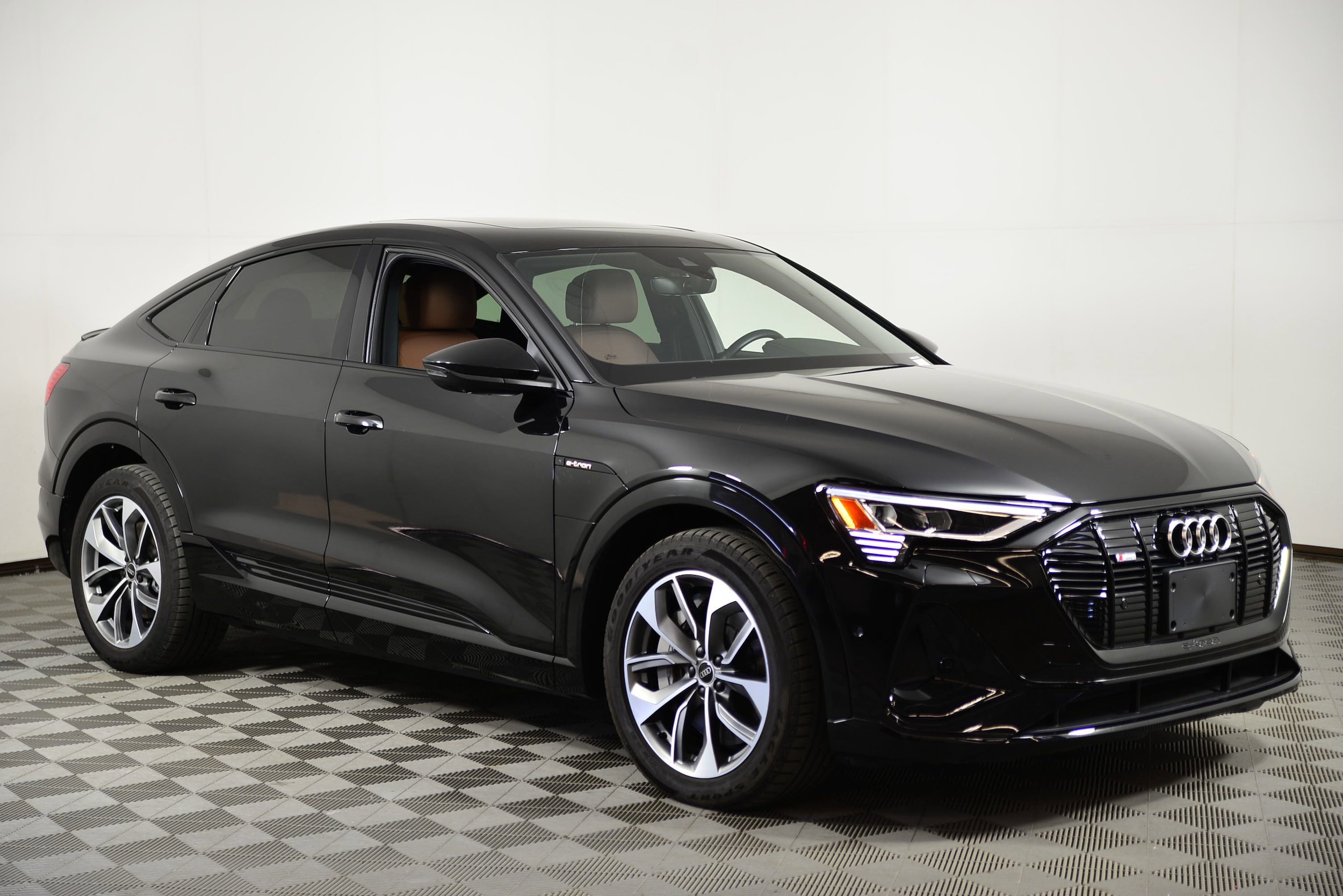 Certified 2021 Audi e-tron Sportback Premium Plus with VIN WA12AAGE8MB024046 for sale in Rockville, MD