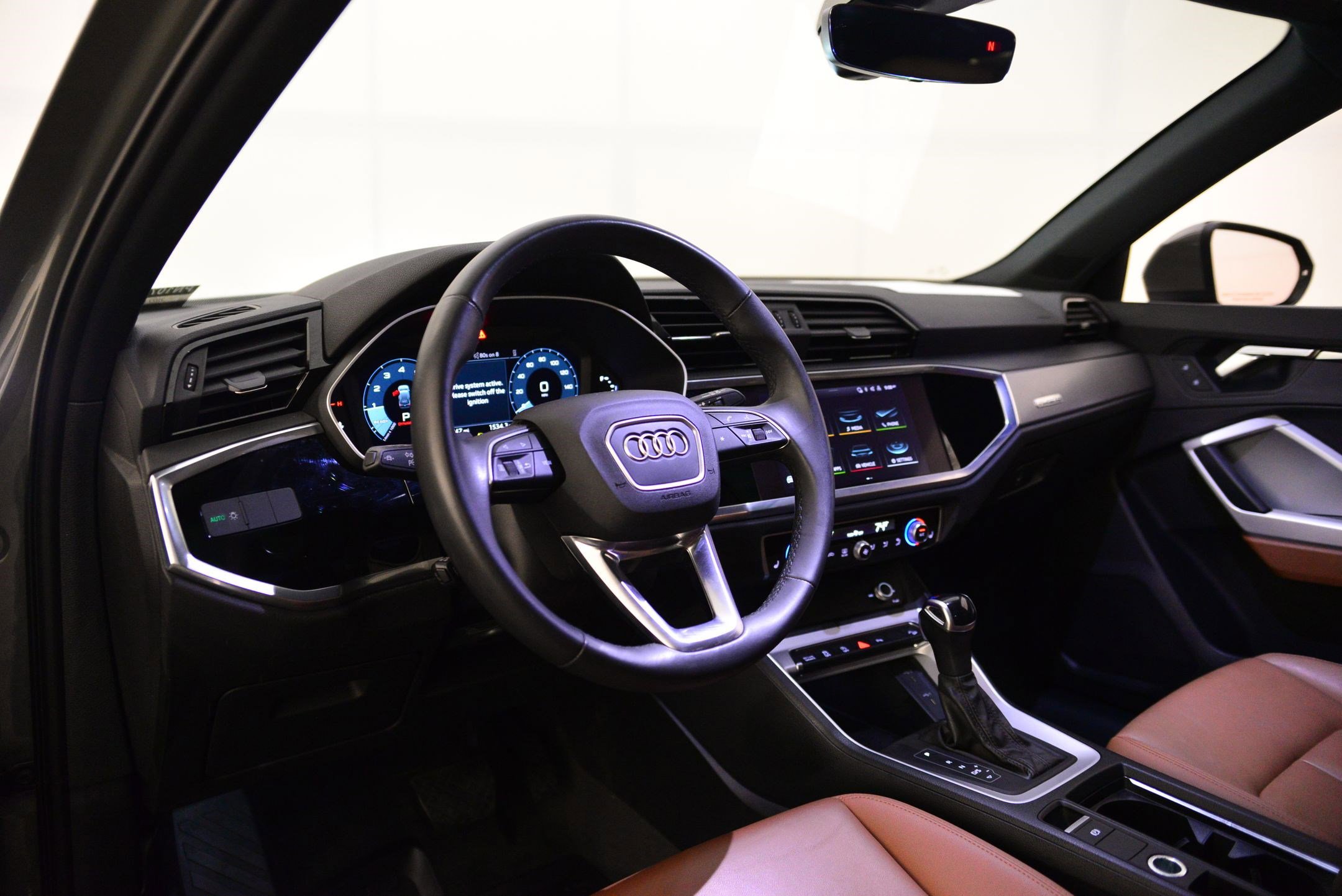 2022 Audi Q3 S line Premium photo 3