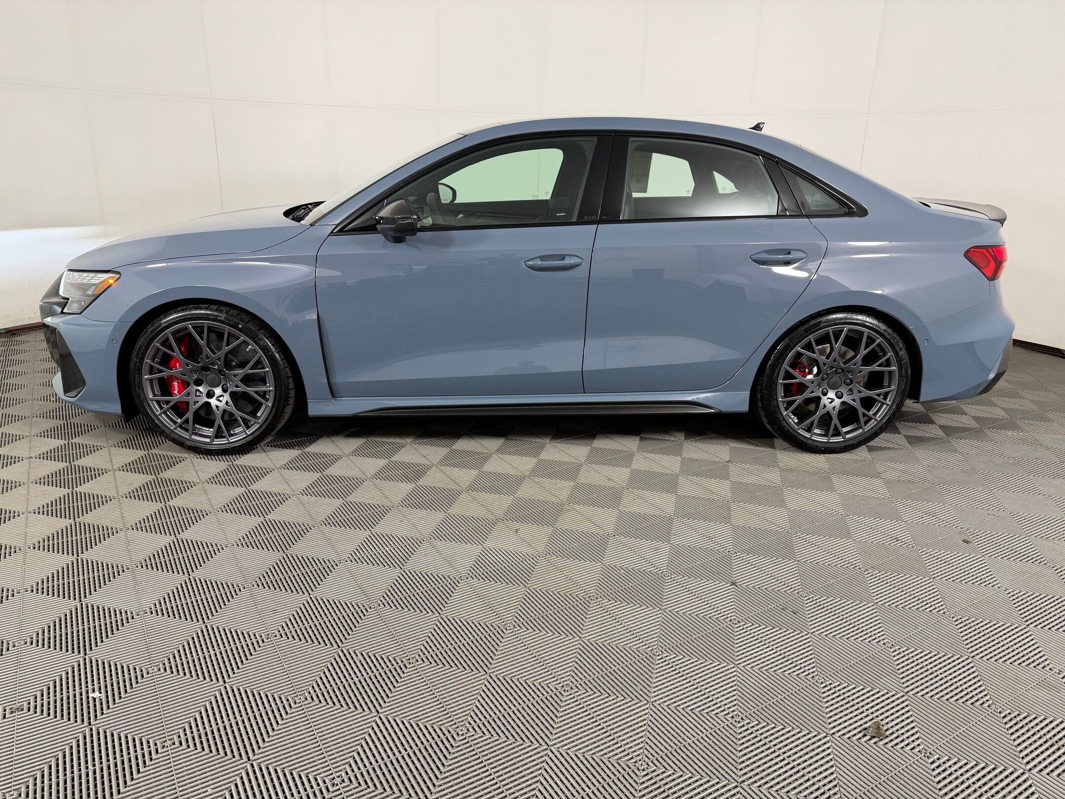 RS 3 RS 3 TFSI Quattro S Tronic (quattro) Sedan