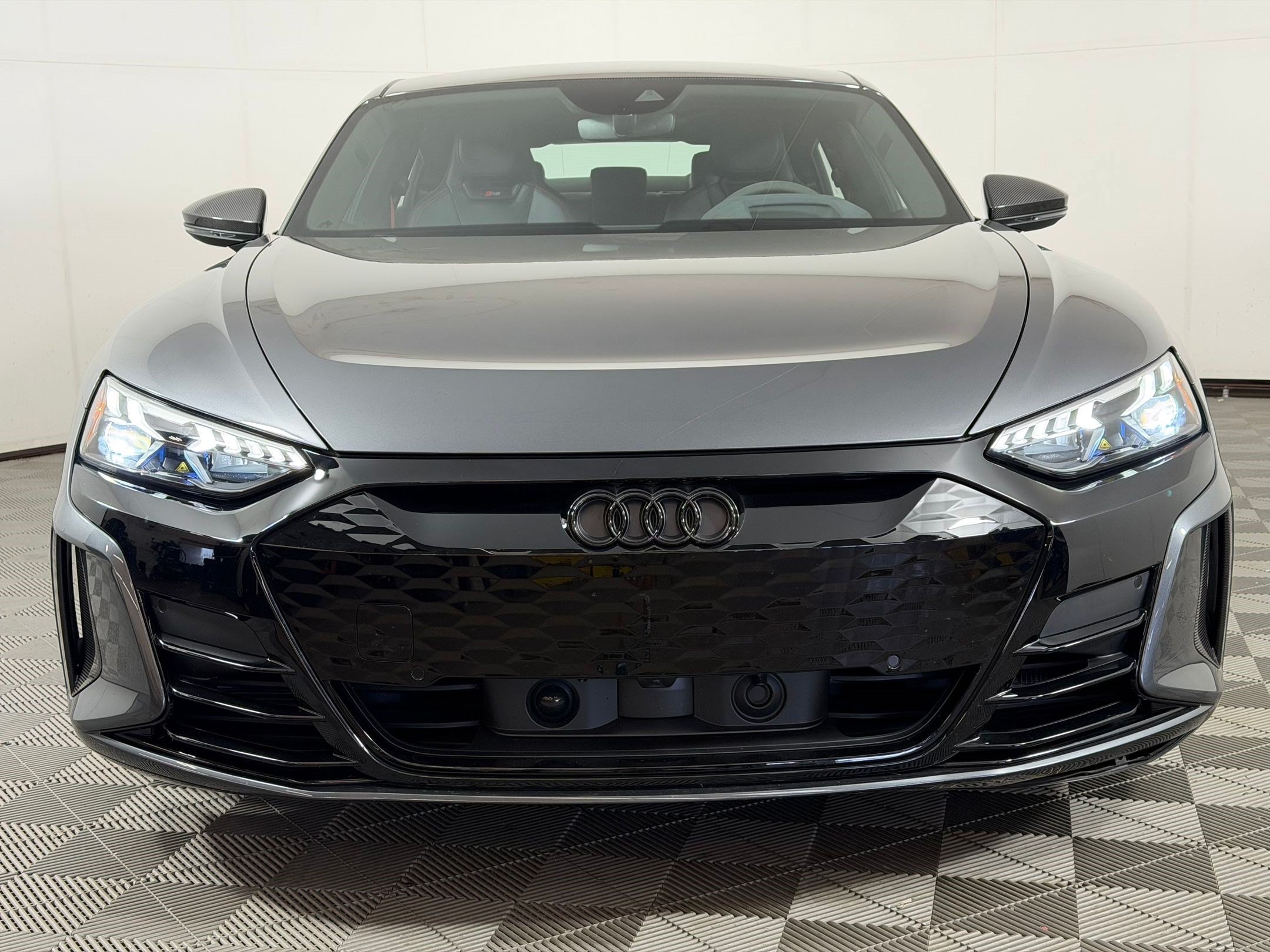 RS E-tron GT Quattro Sedan