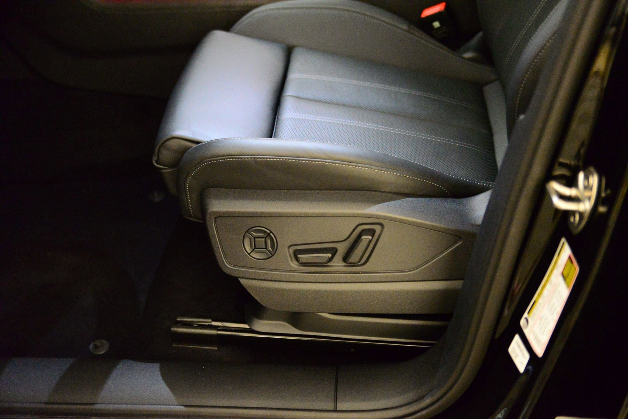 2025 Audi Q5 Premium Plus - Photo 24