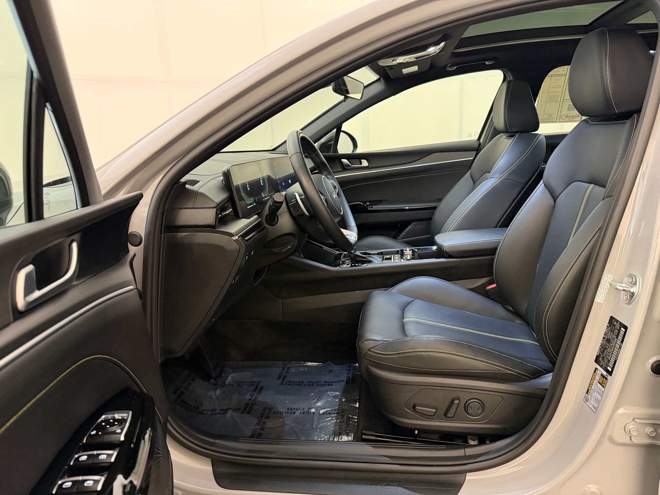2025 Kia K5 GT Sedan
