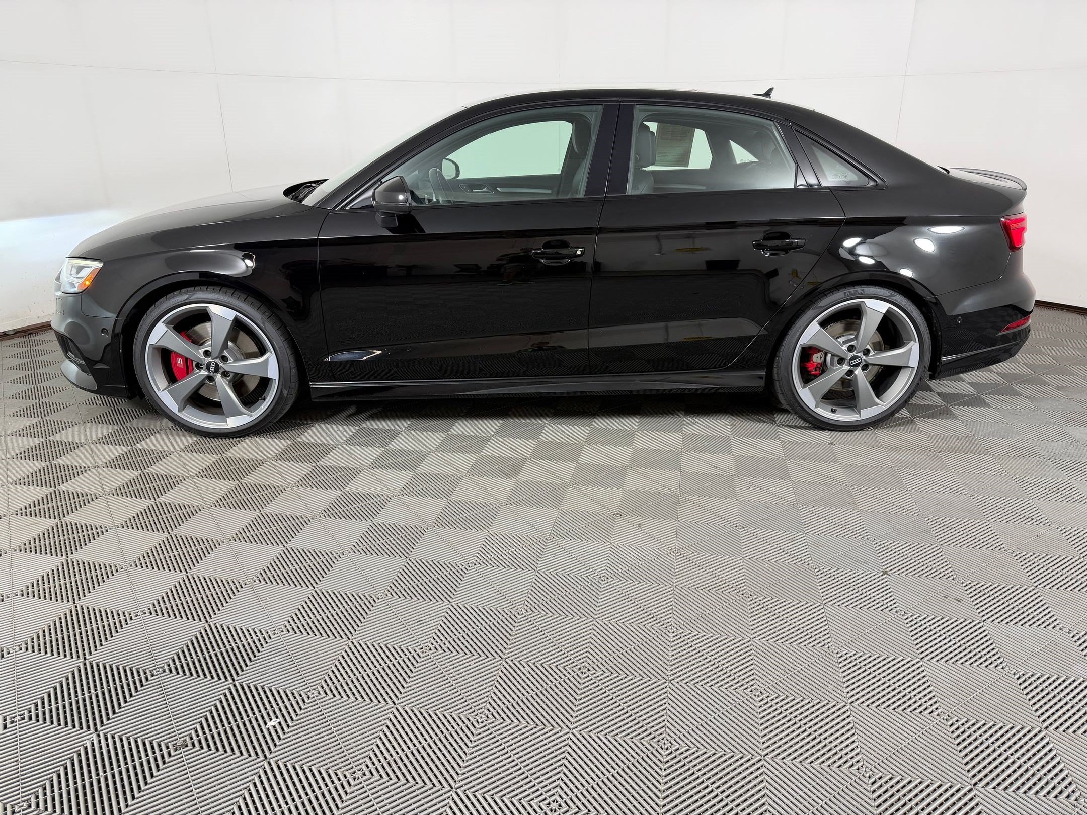 S3 S Line Premium Plus Sedan