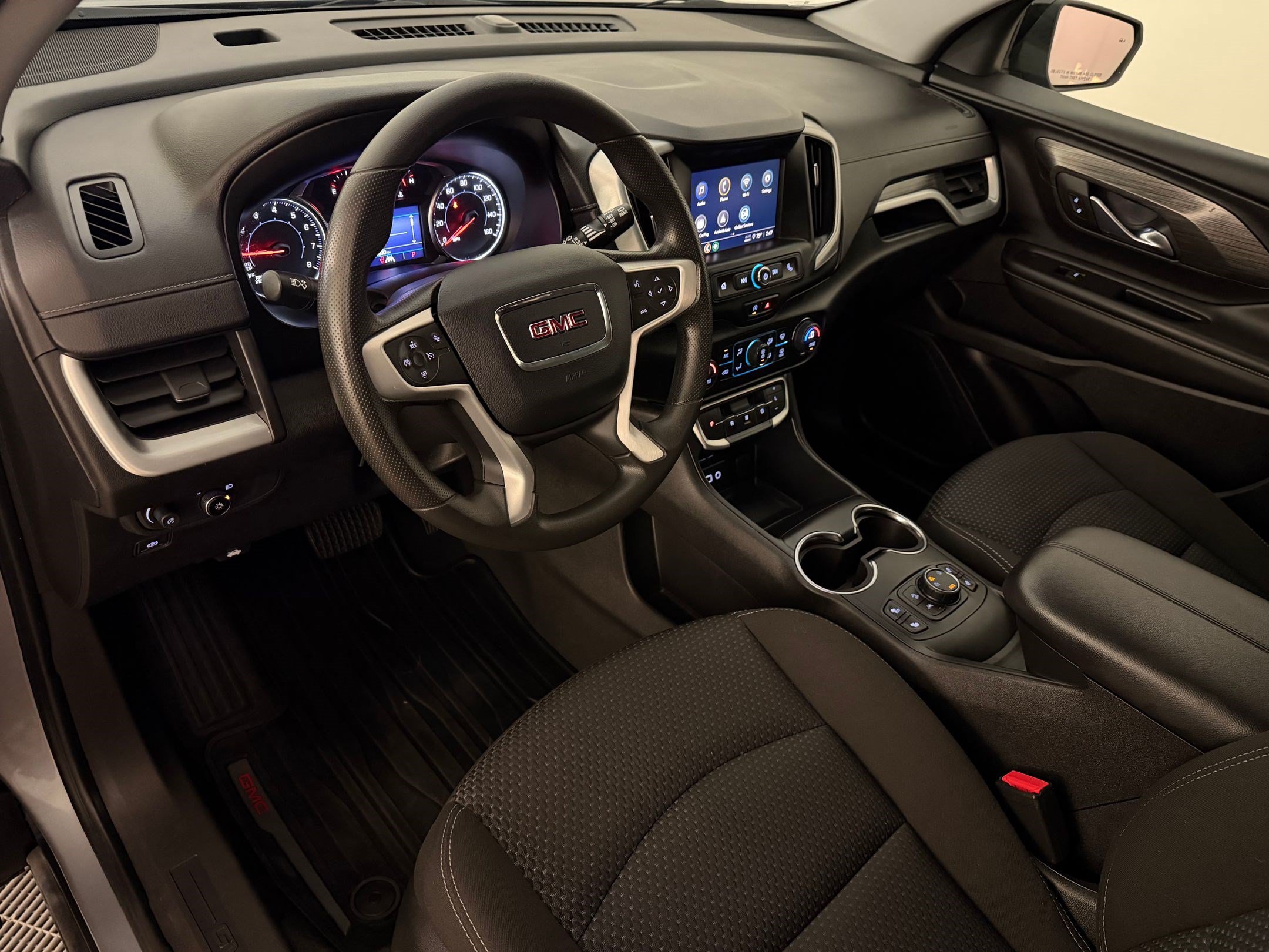 2023 GMC Terrain SLE SUV