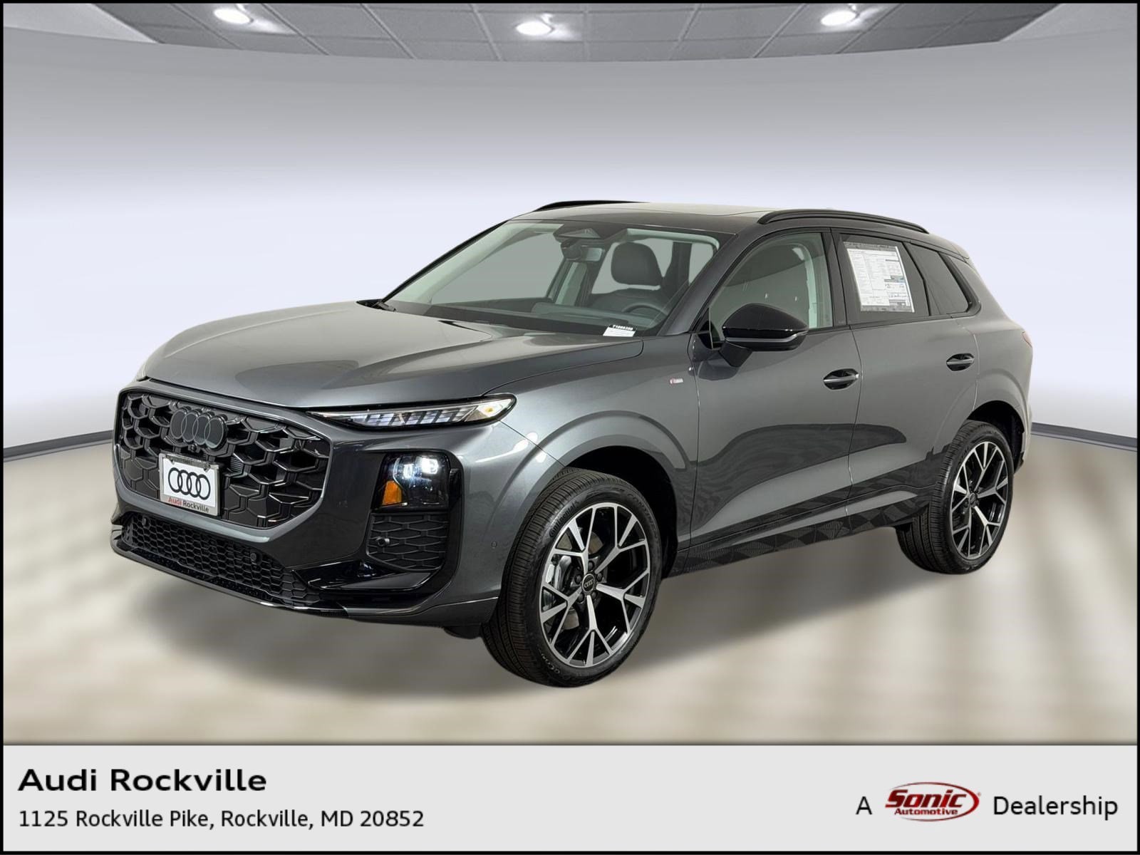 2026 Audi Q3 S line quattro's photo