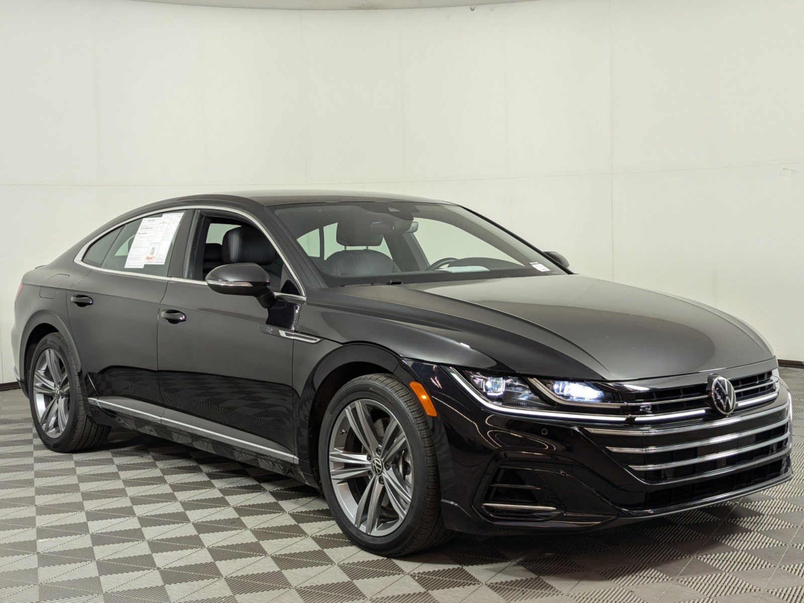 Used 2023 Volkswagen Arteon SE R-LINE with VIN WVWSR7AN5PE010053 for sale in Rockville, MD