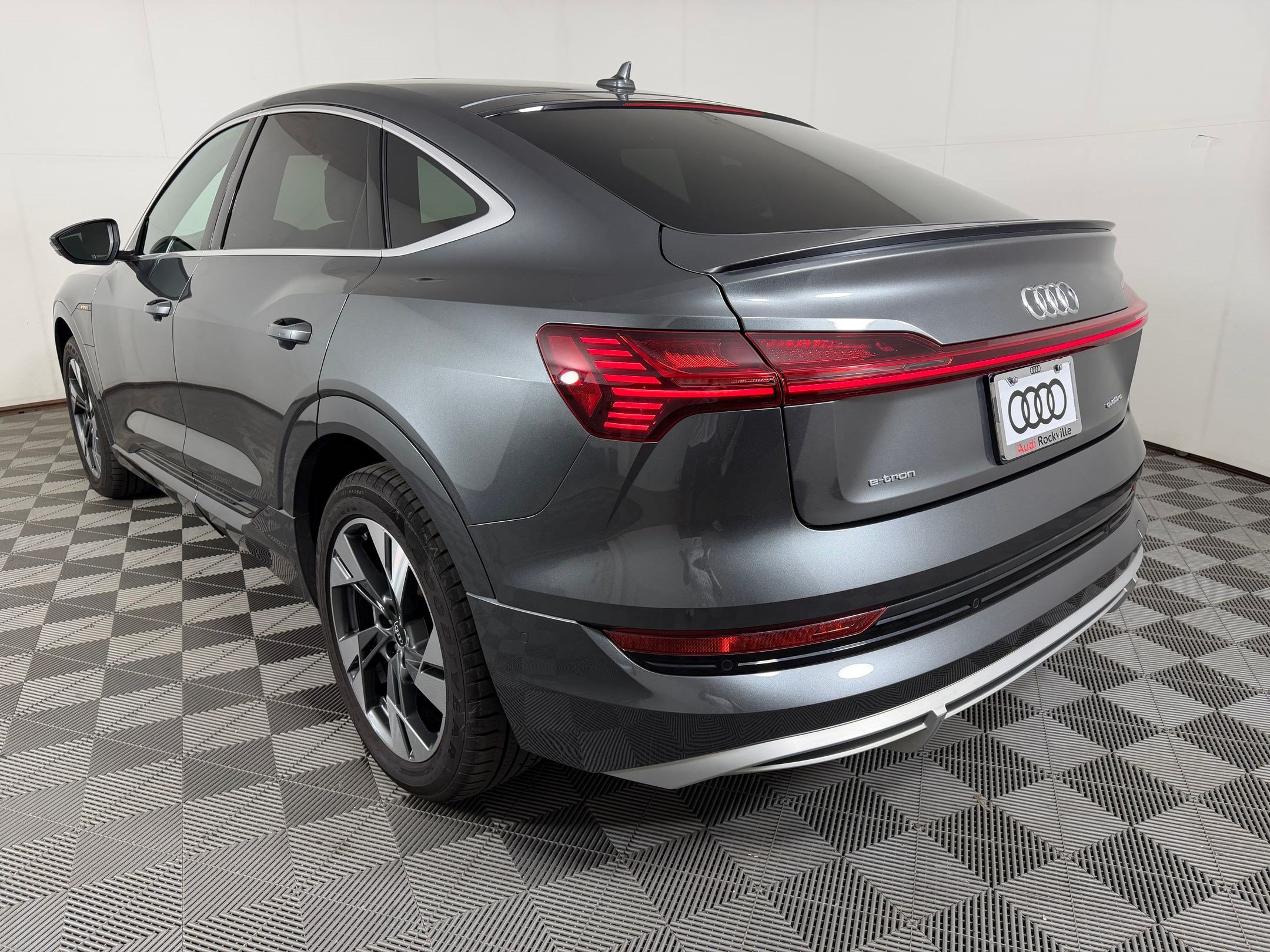 2021 Audi E-tron Sportback Premium Plus SUV