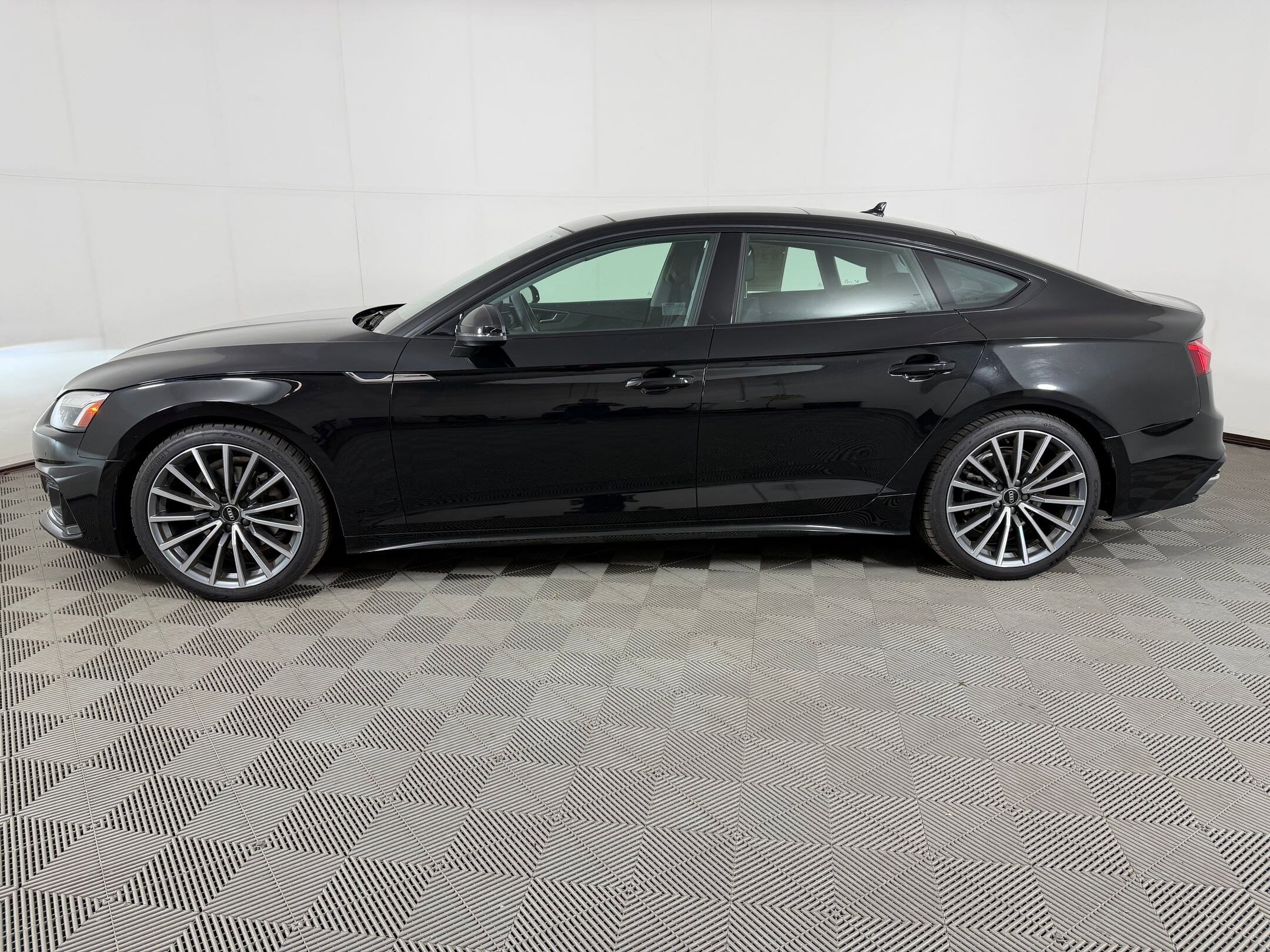 A5 Premium Plus Sportback