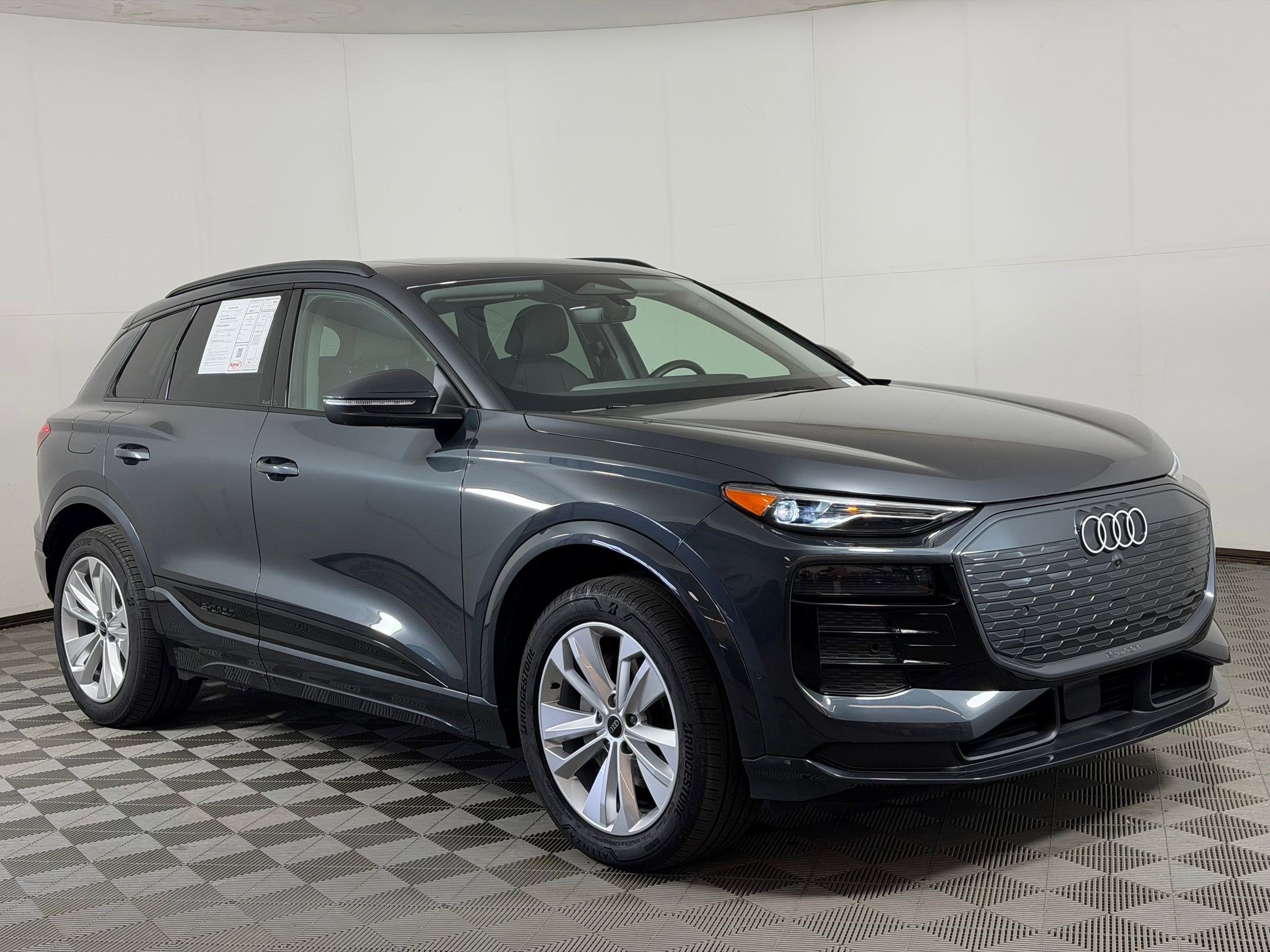Q6 E-tron Premium SUV