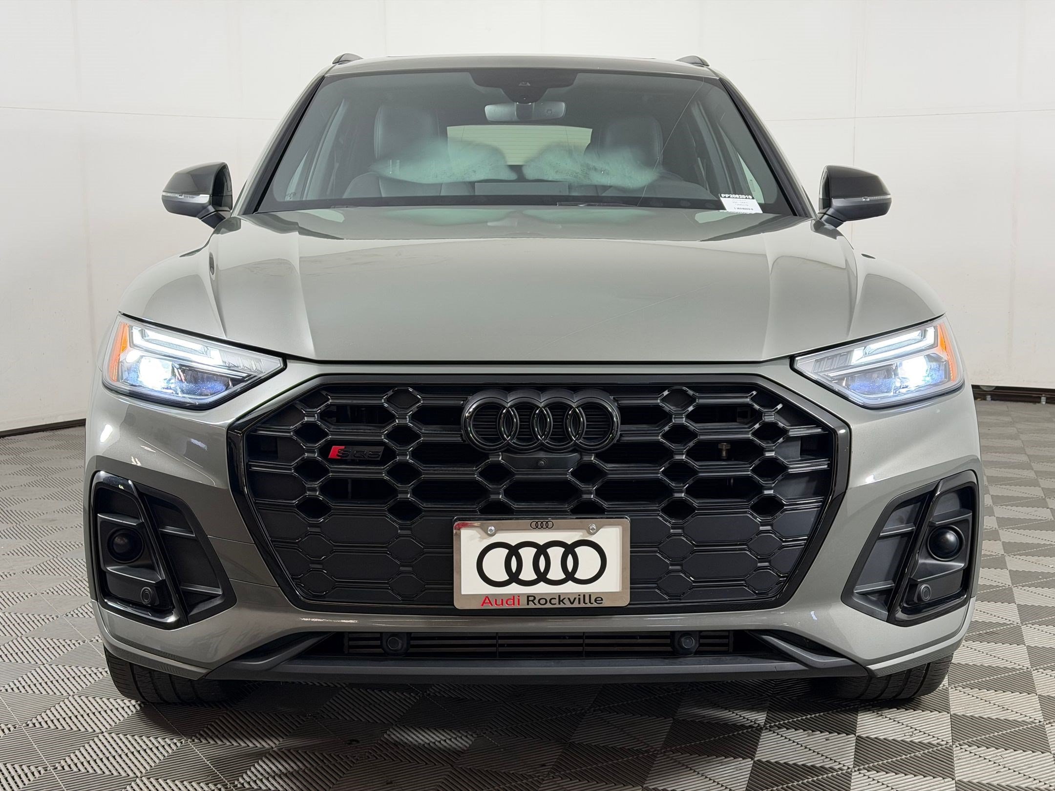 SQ5 Premium Plus SUV