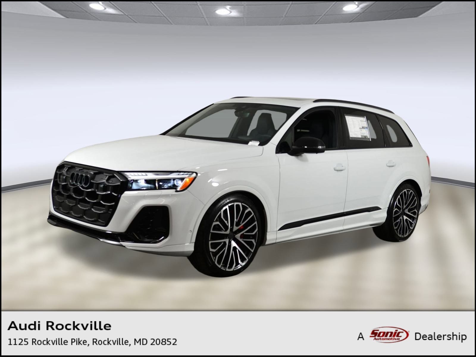 2026 Audi SQ7 Prestige's photo